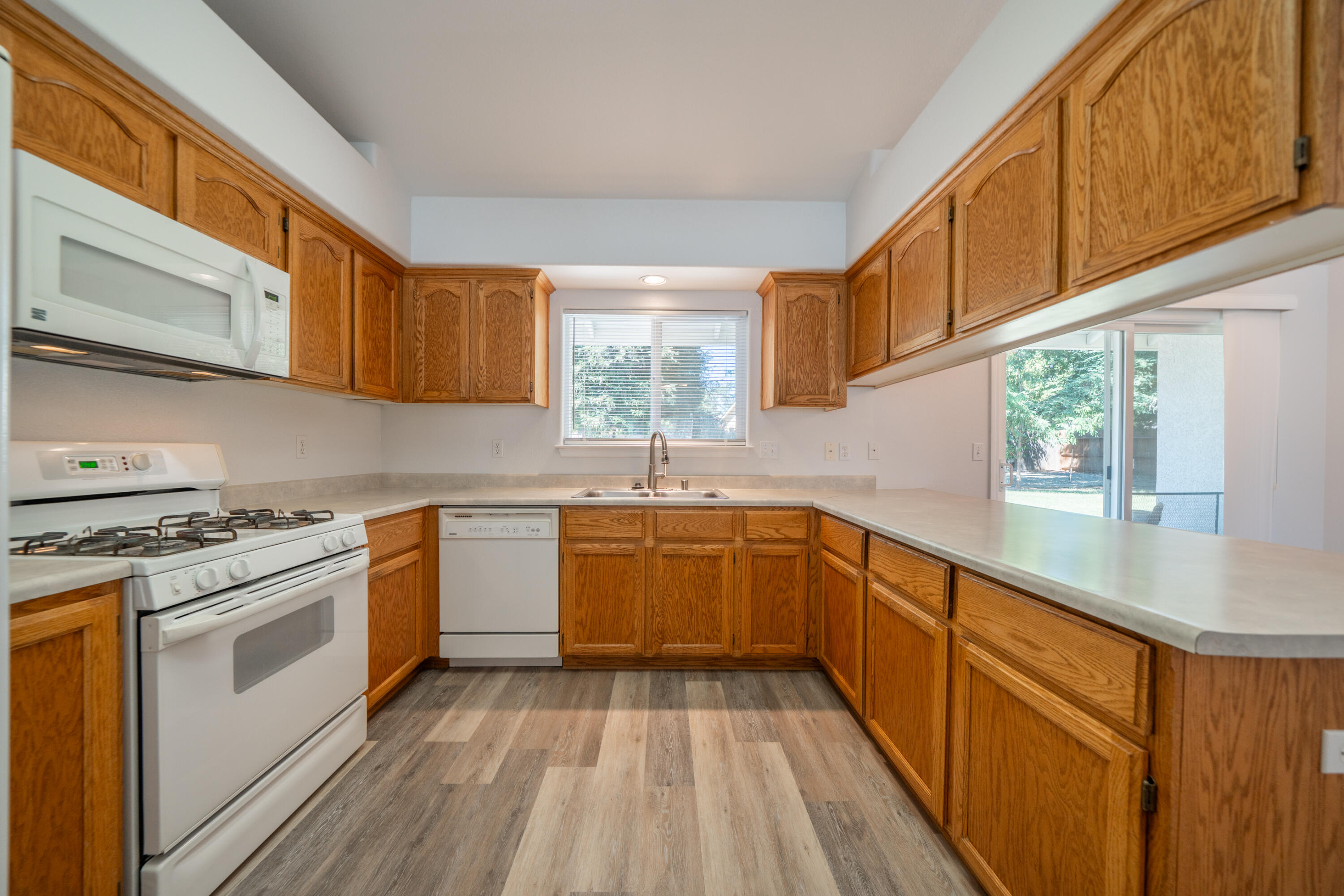 1302 Madewood Lane