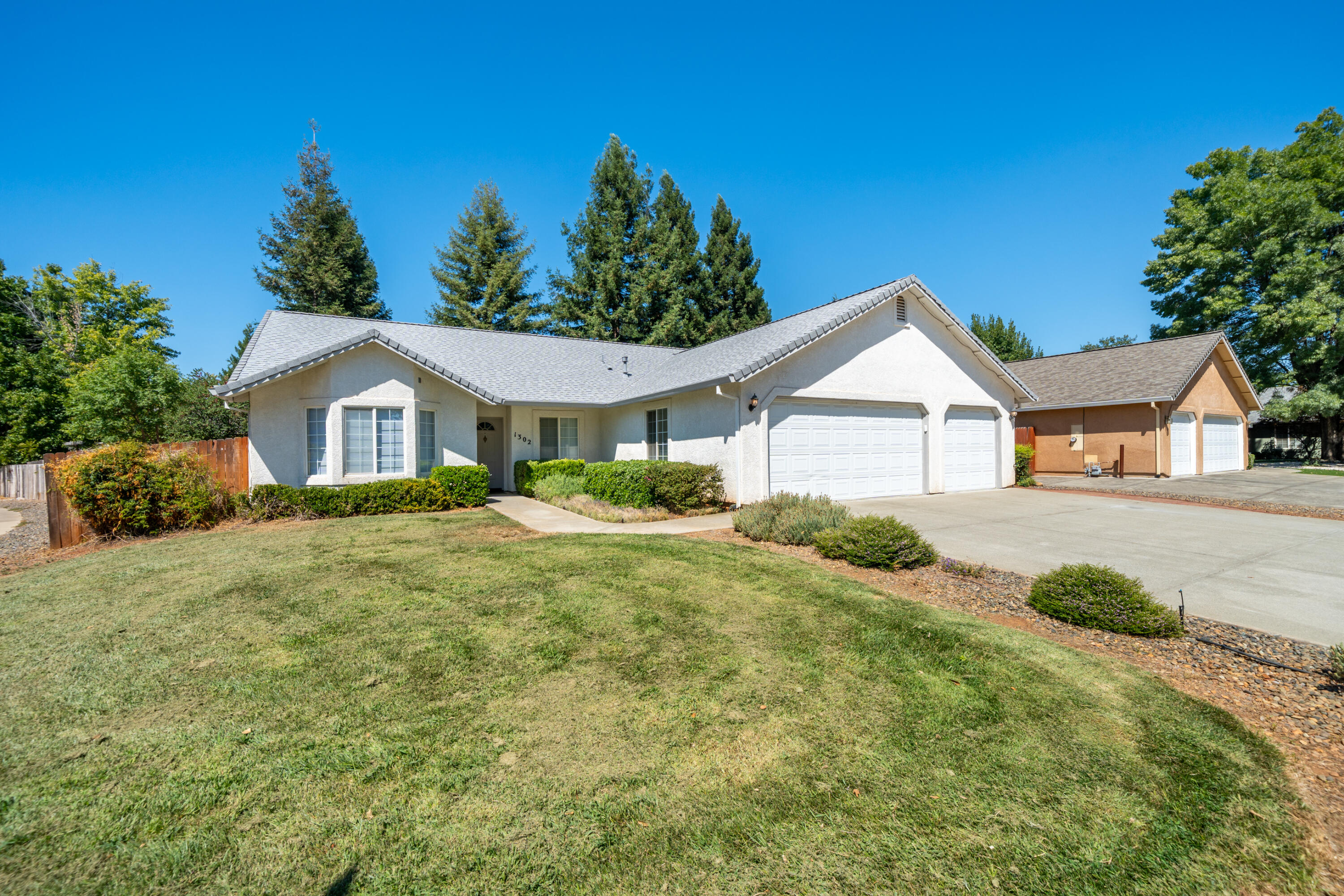 1302 Madewood Lane