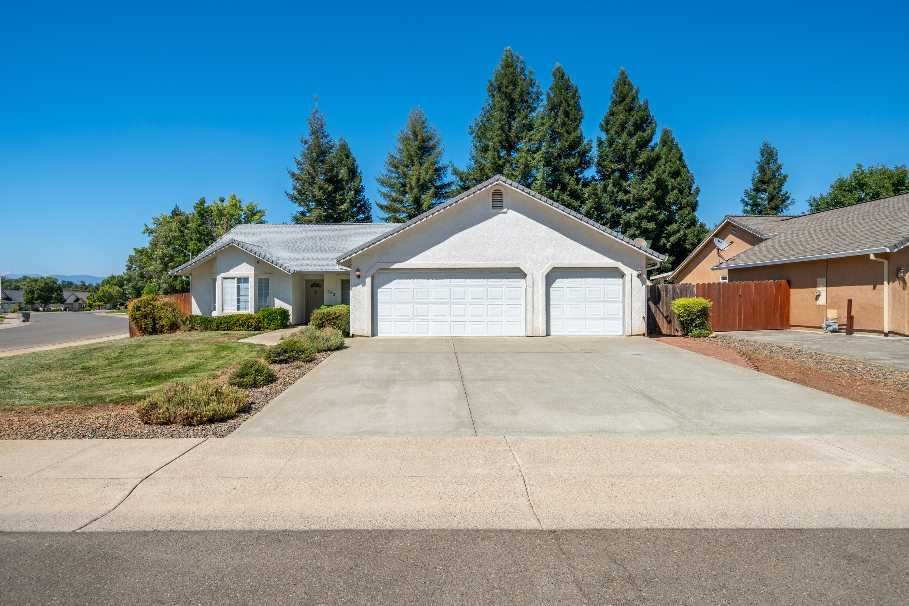 1302 Madewood Lane