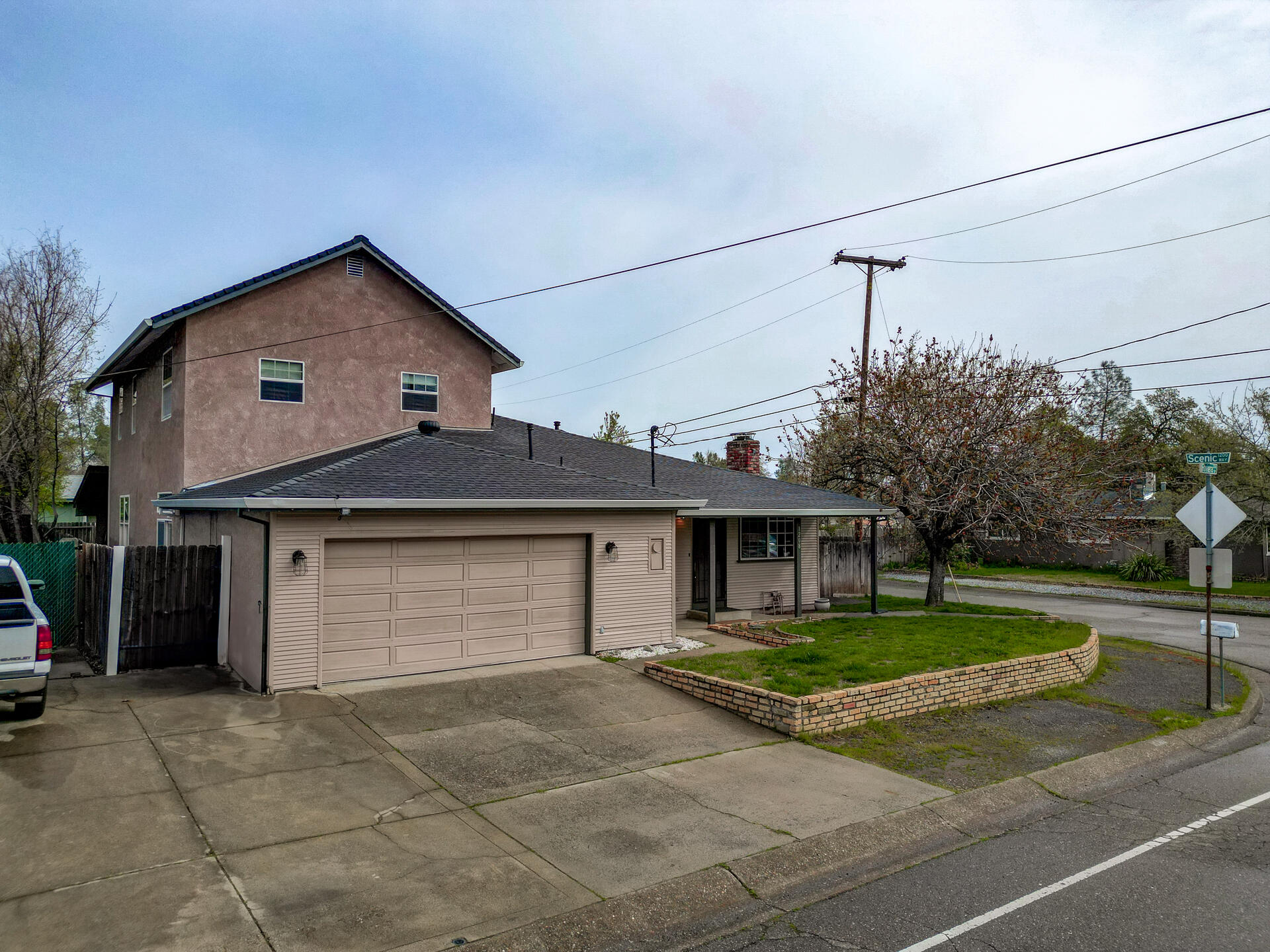 1208 Riviera Drive