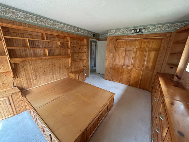 8678 Silverbridge Road