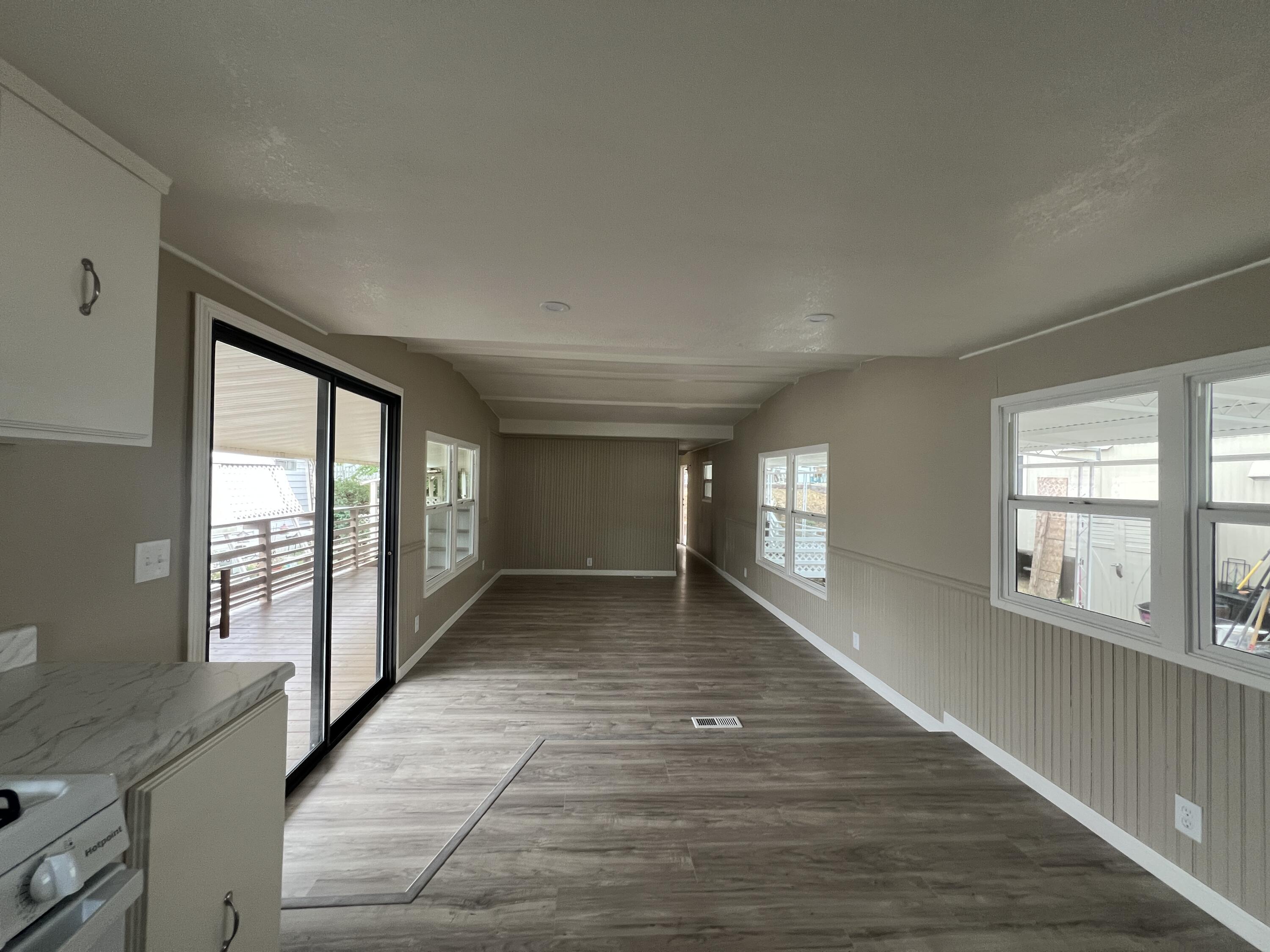 481 Twin View Boulevard, 94