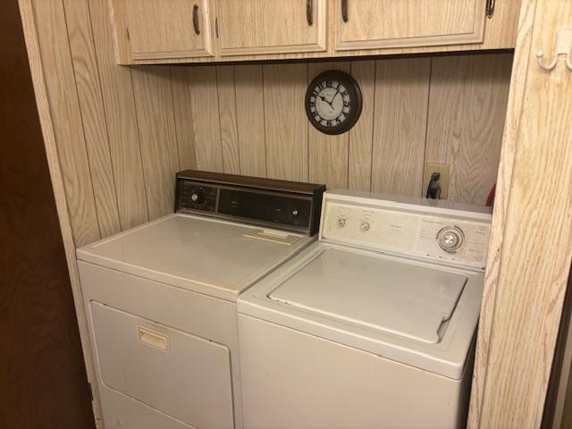 7252 Whitehouse Drive, 82