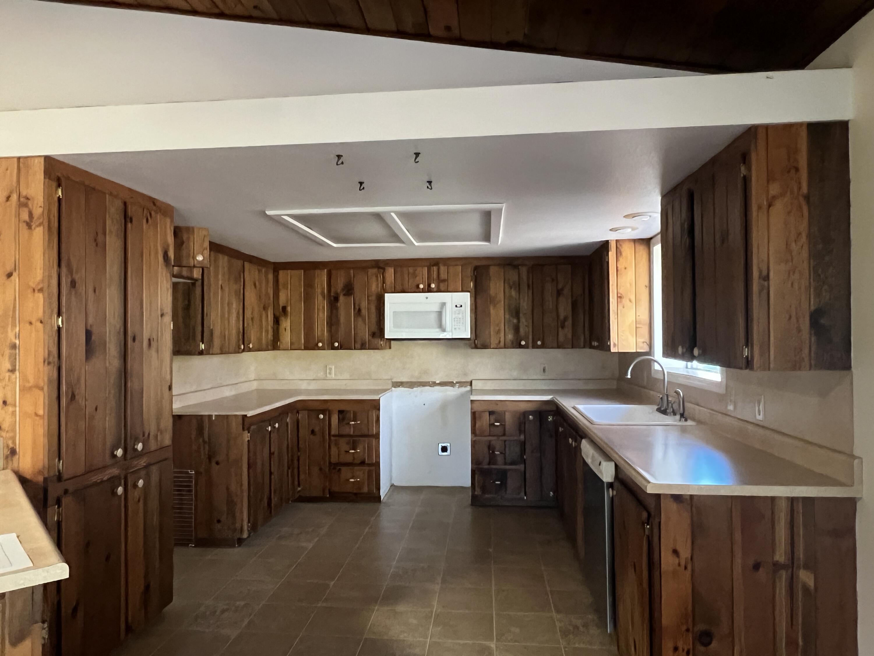 7582 Black Butte Road