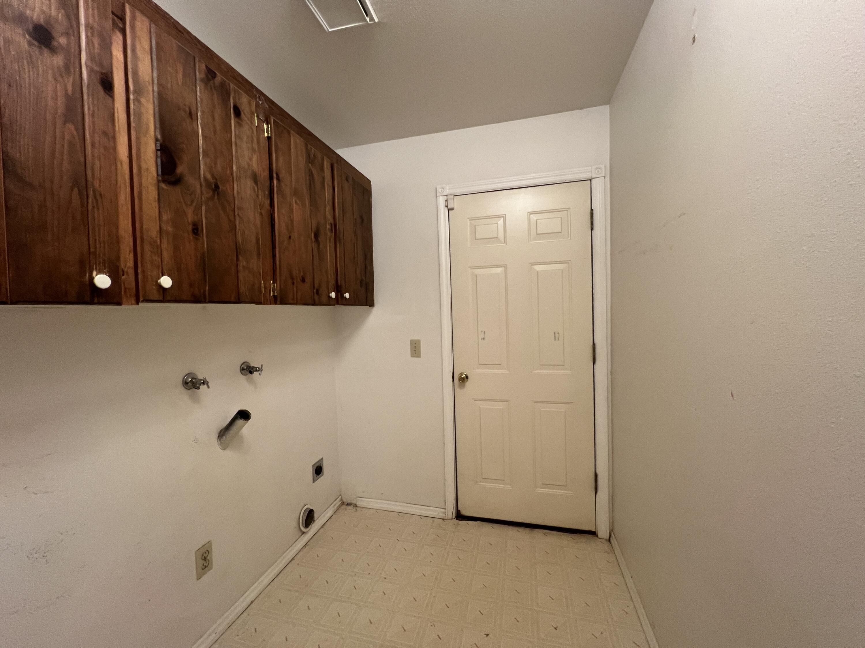 7582 Black Butte Road