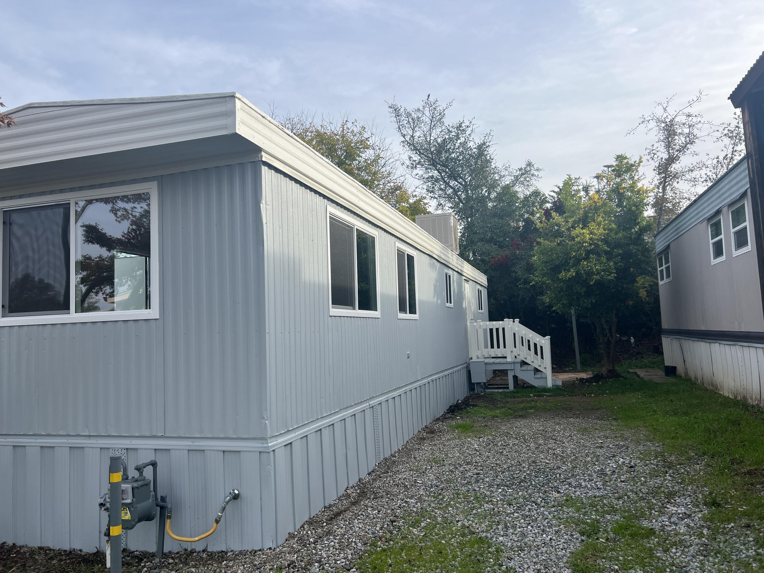 481 Twin View Boulevard, 97