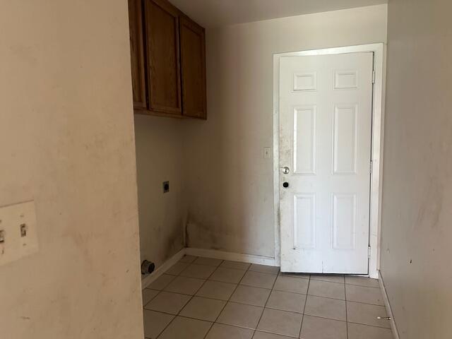 5875 Farm House Lane