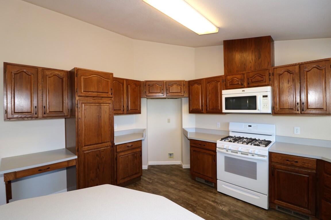 19226 Snowburst Court