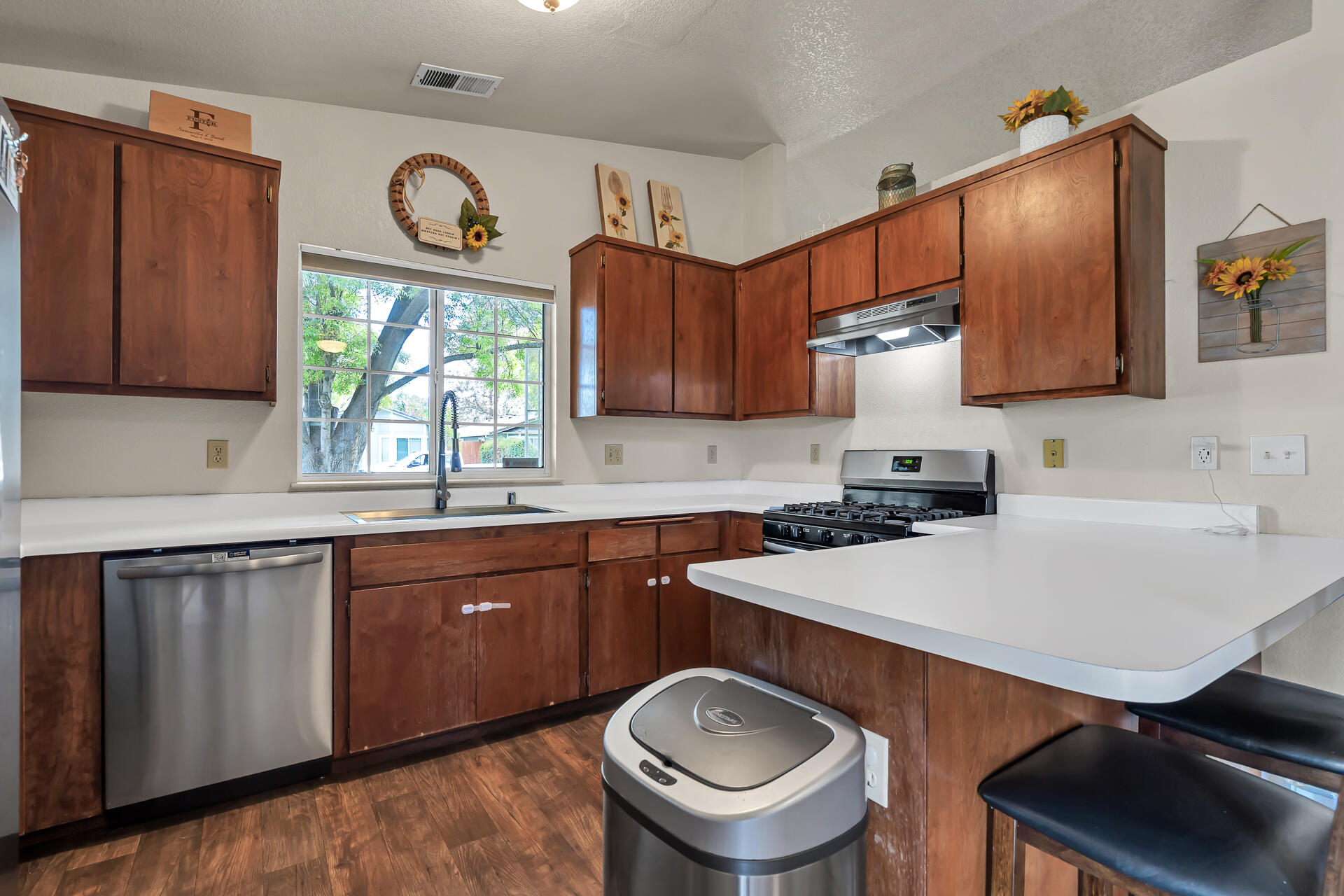 2740 Sandstone Drive