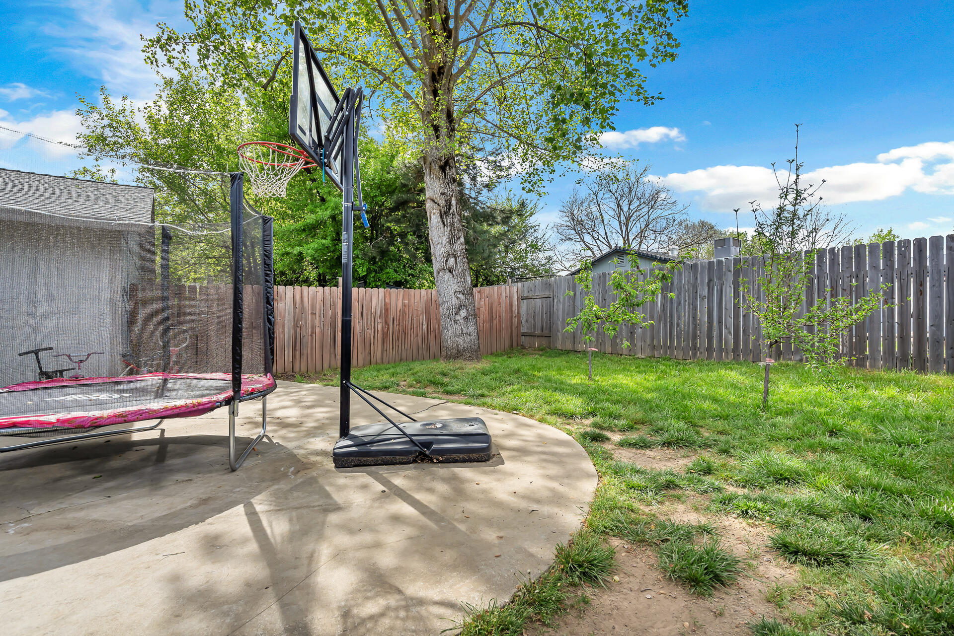 2740 Sandstone Drive