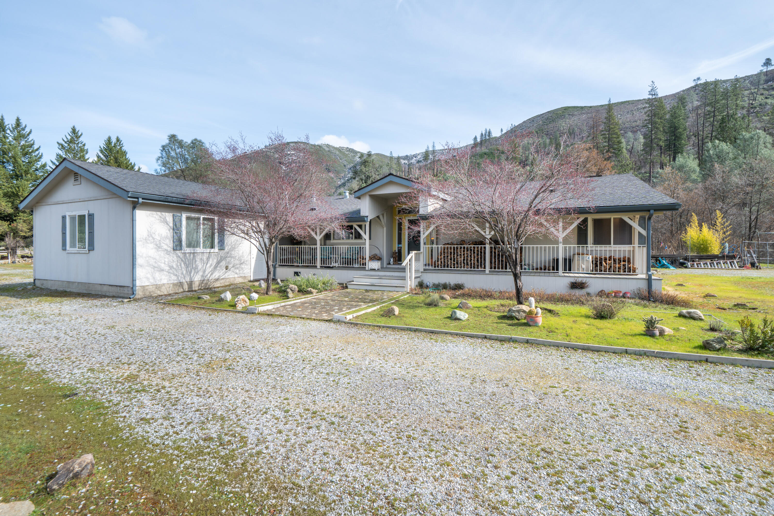 14925 Trinity Mountain Road