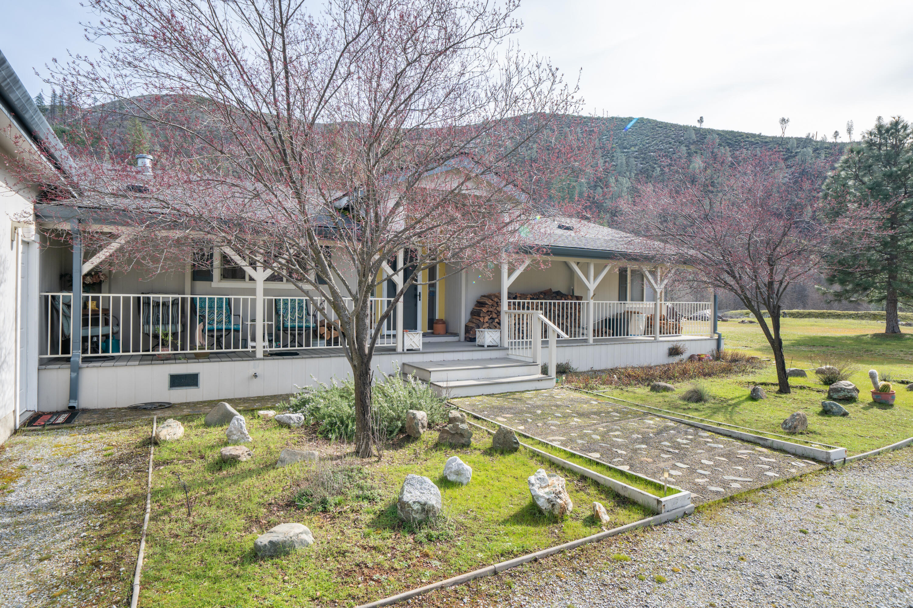 14925 Trinity Mountain Road