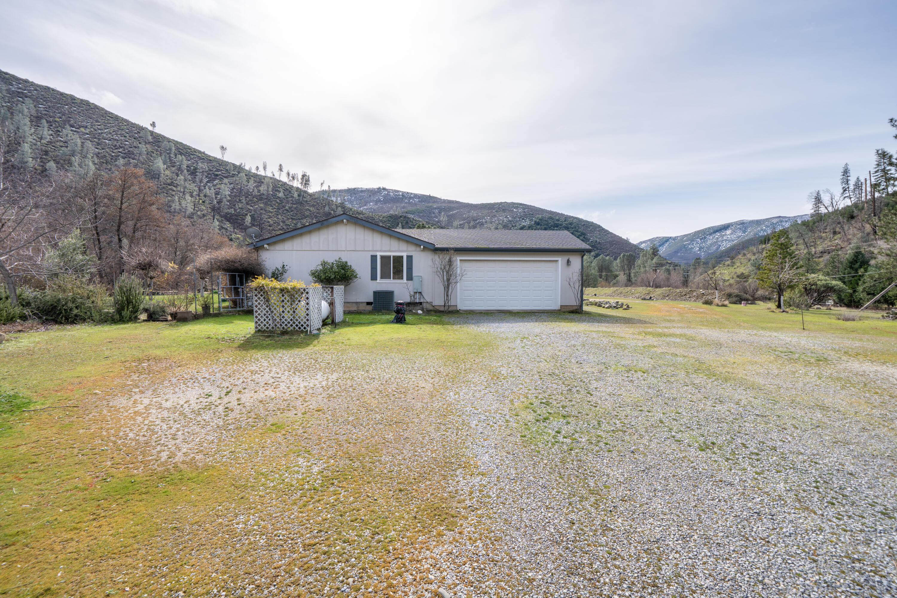 14925 Trinity Mountain Road