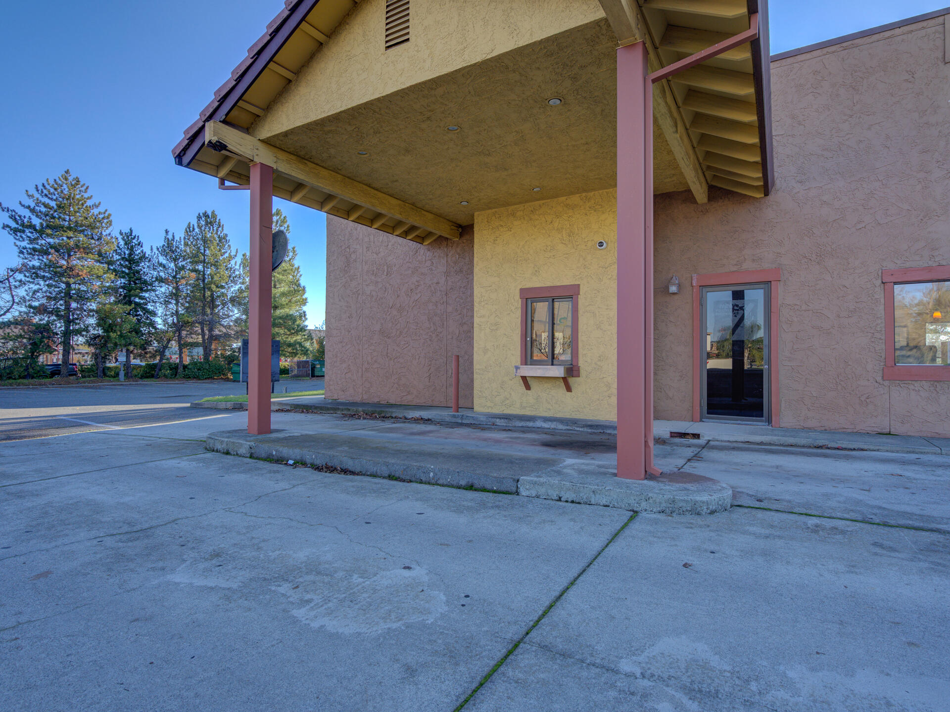 2741 McMurry Drive