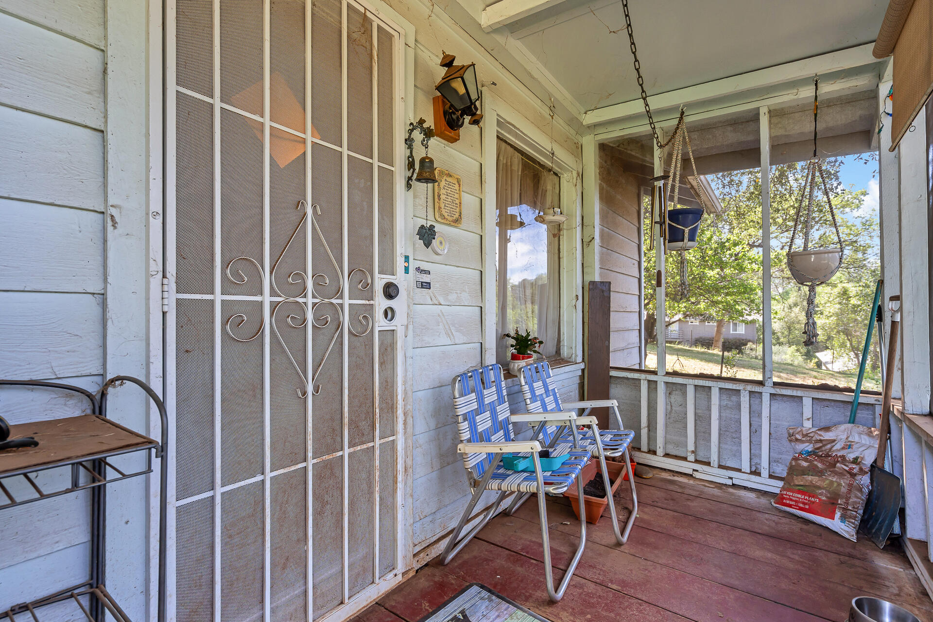 1729 Deer Creek Road