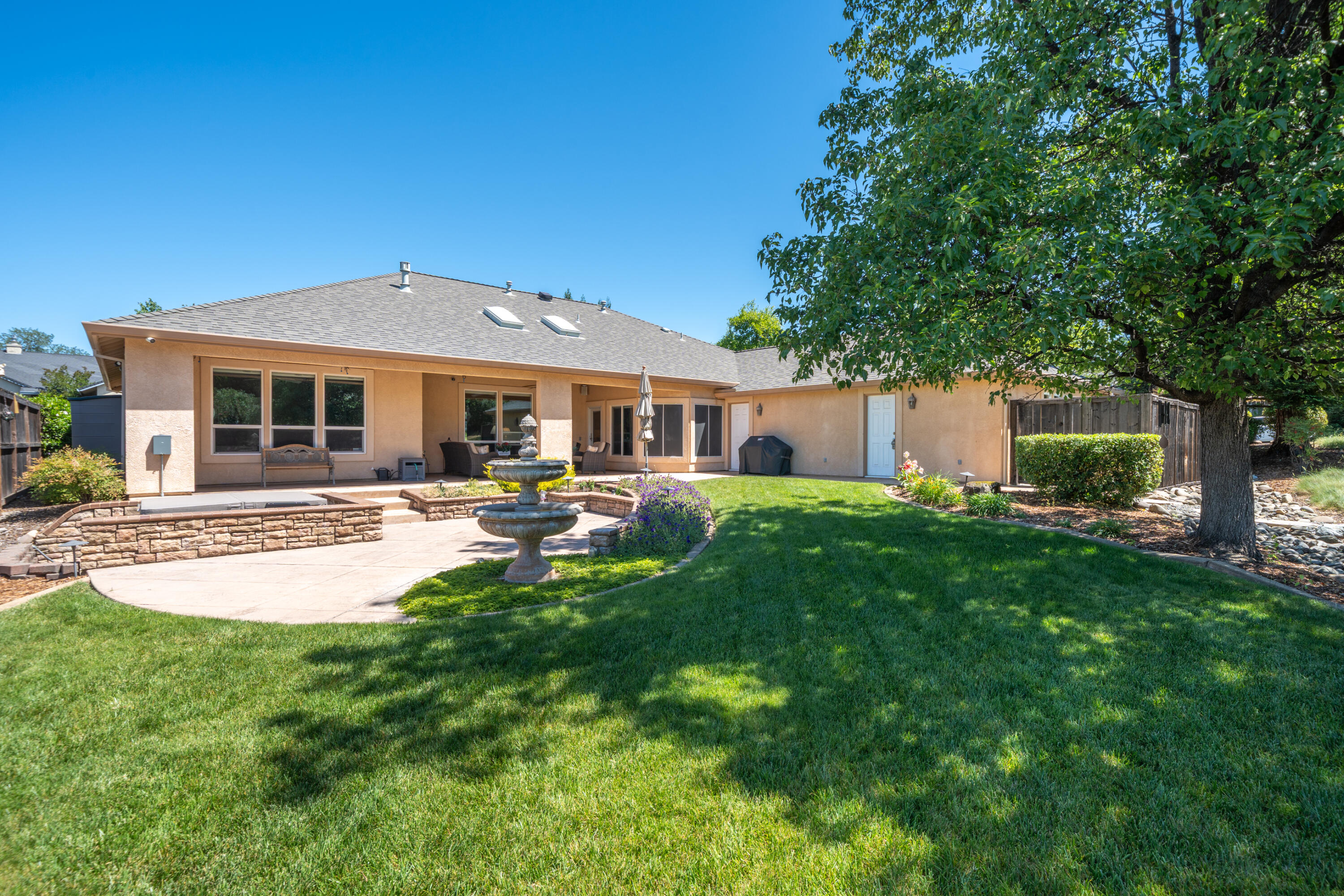 2318 Hope Lane