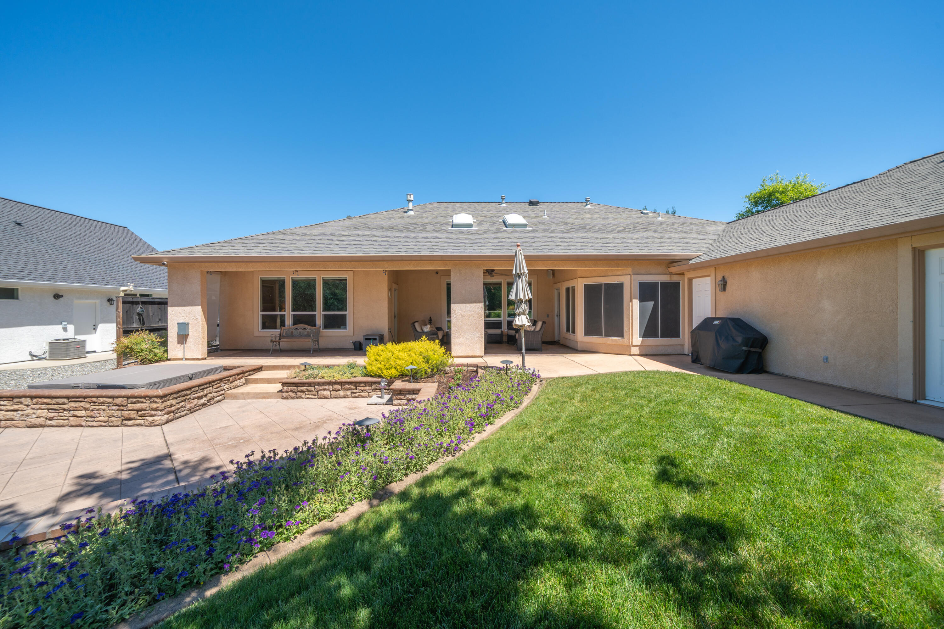 2318 Hope Lane