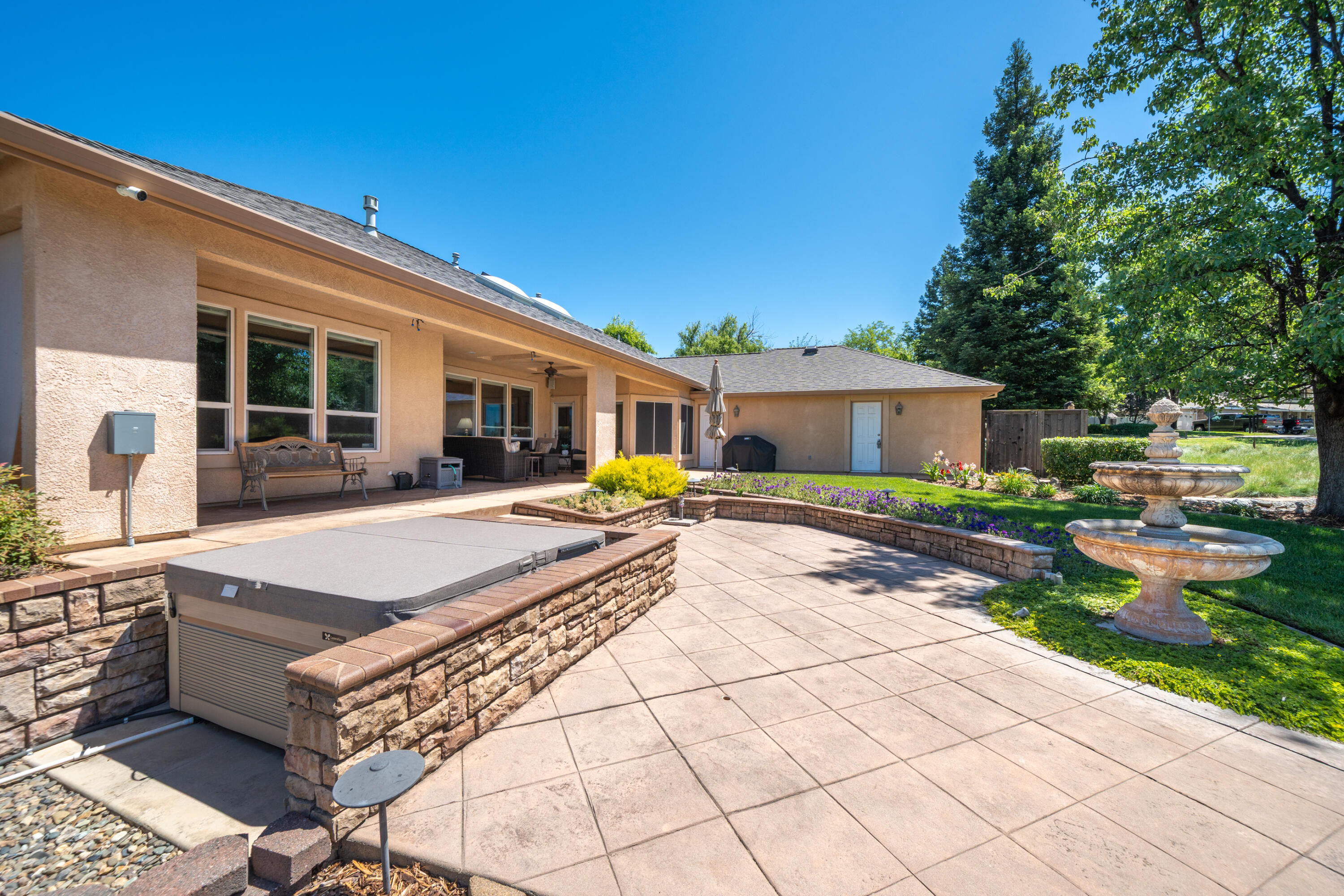 2318 Hope Lane
