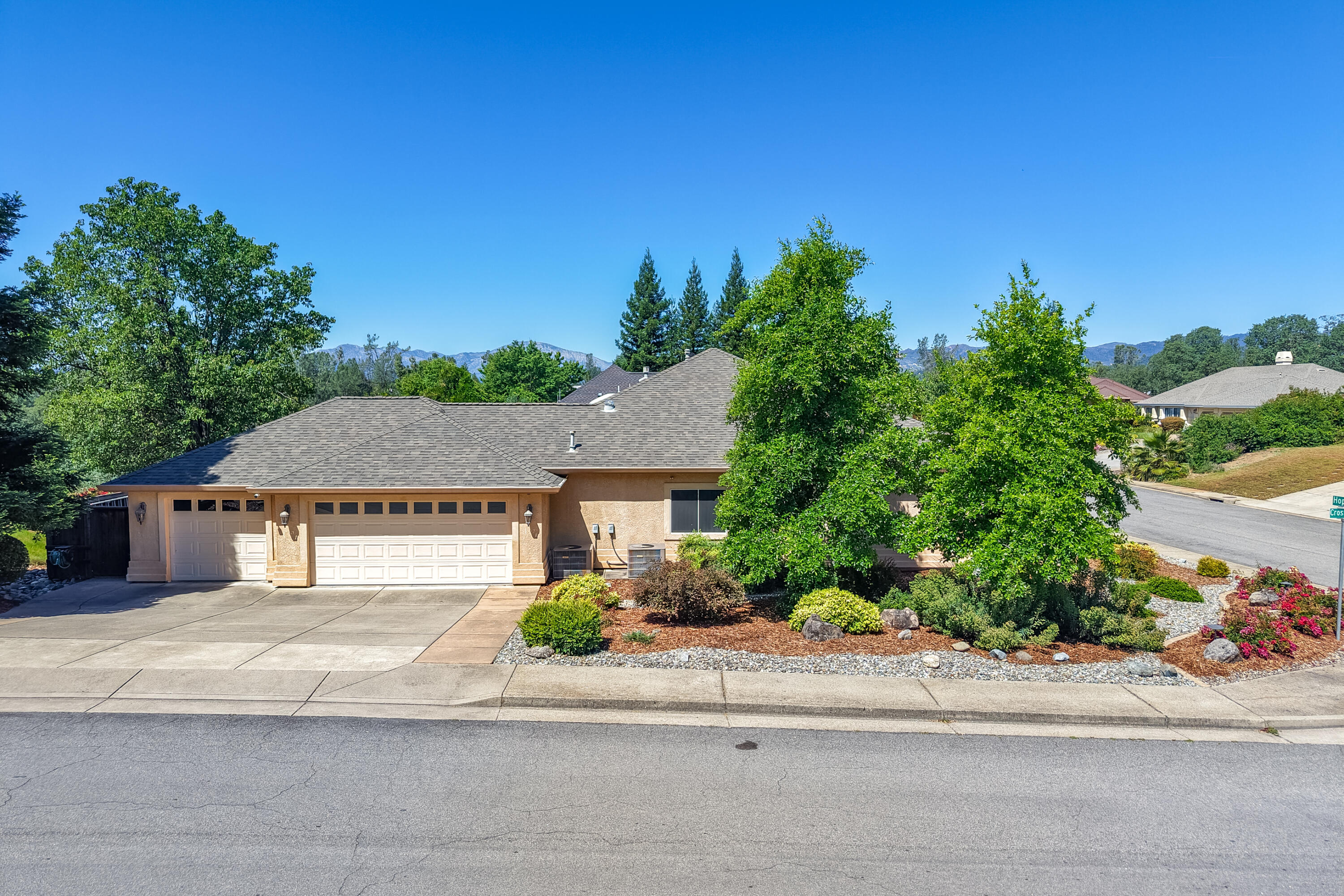 2318 Hope Lane
