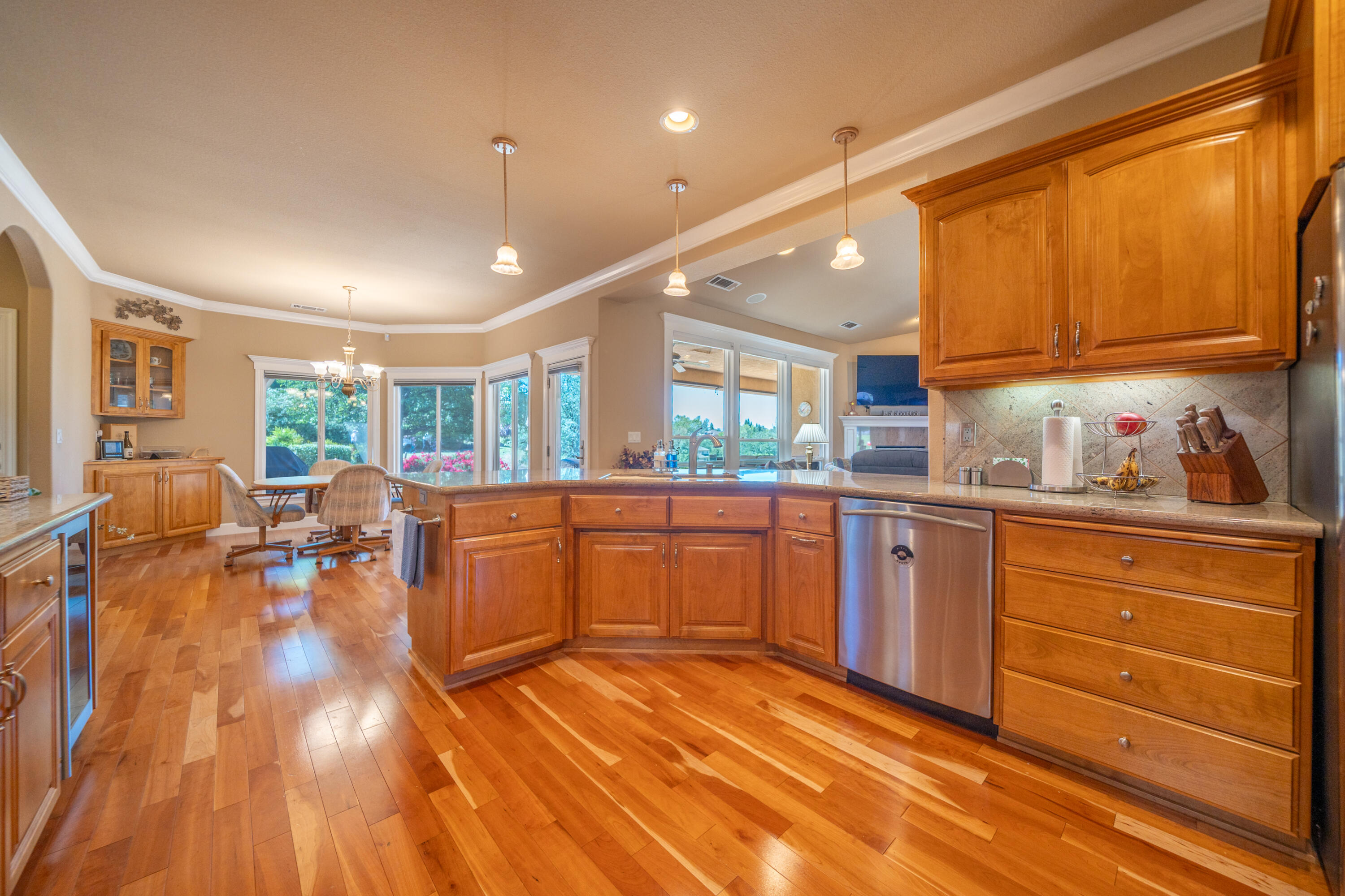 2318 Hope Lane