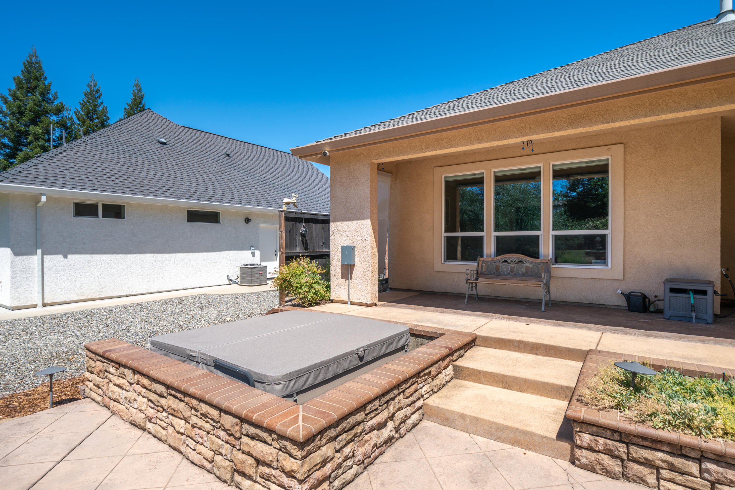 2318 Hope Lane