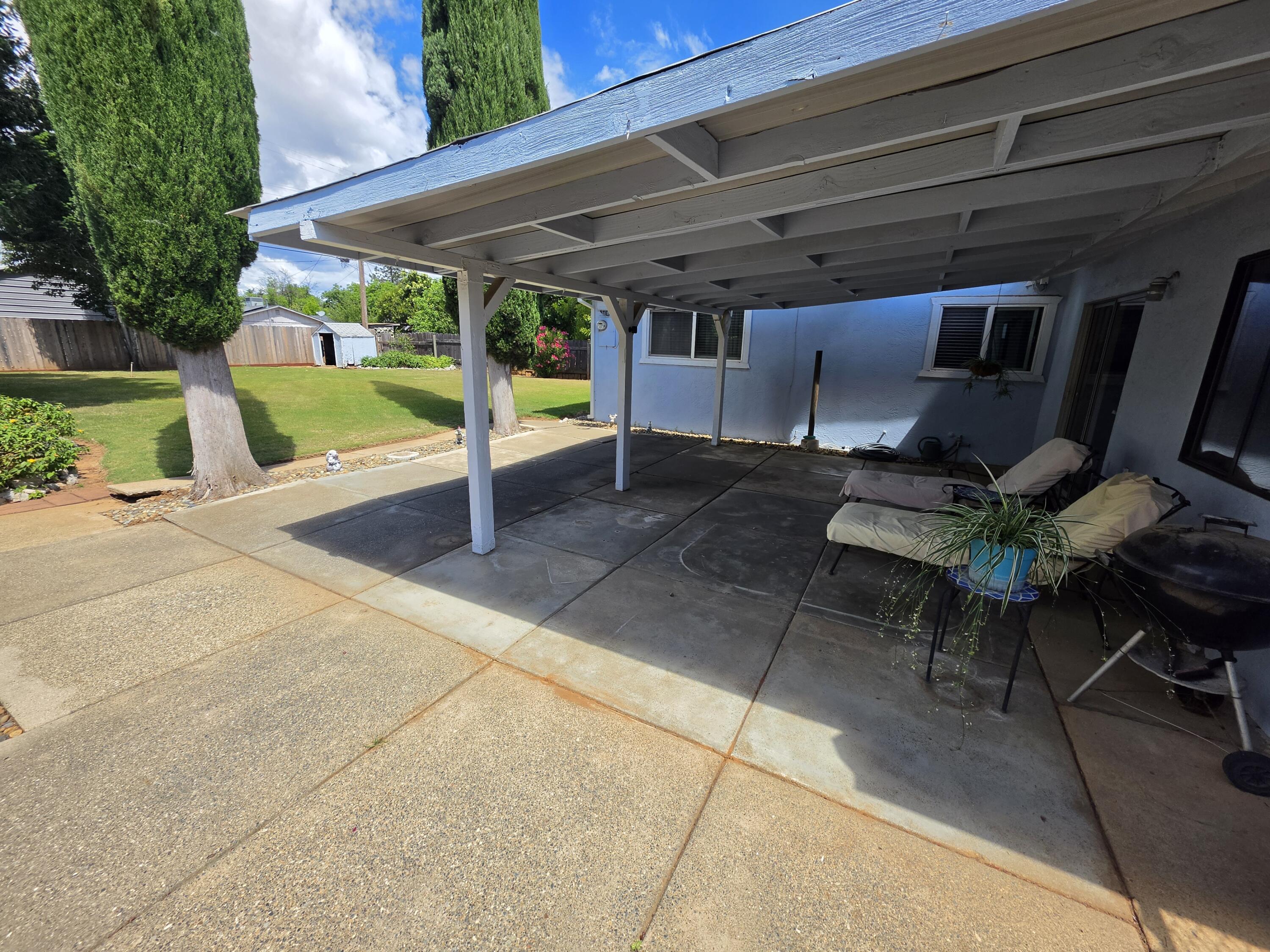 1424 Lodgepole Avenue