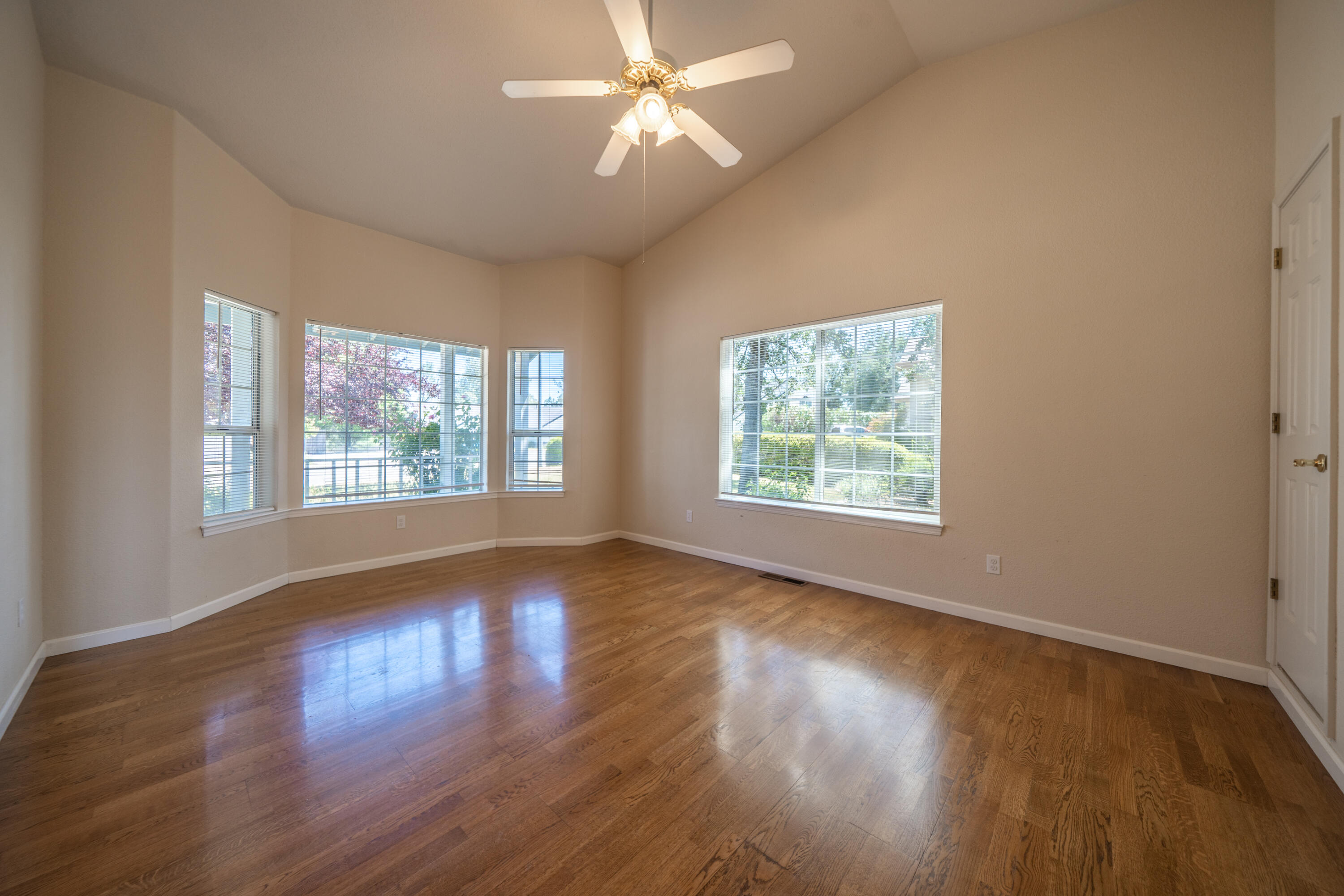 19226 Snowburst Court