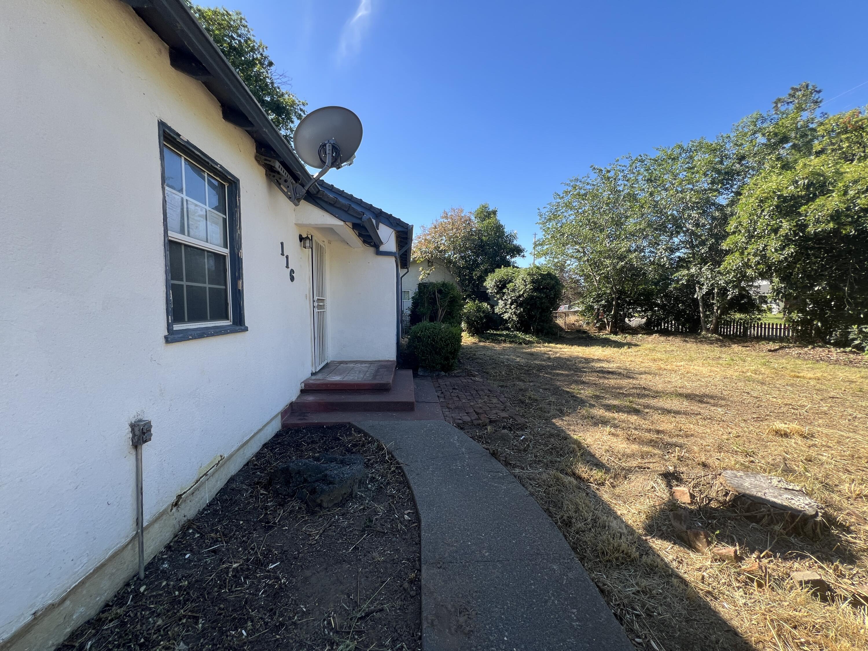 116 Gurnsey Avenue
