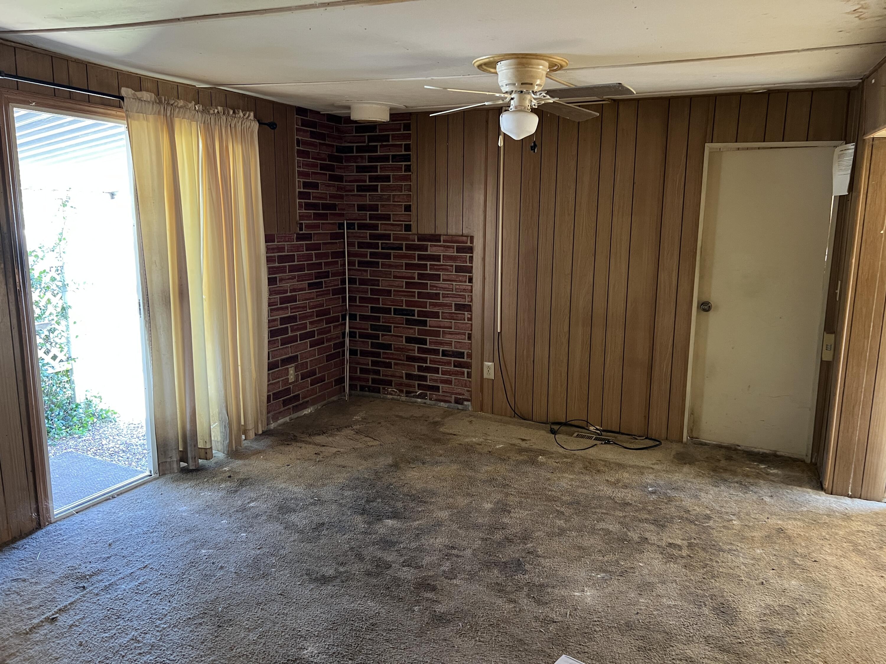 481 Twin View Boulevard, SPC 38