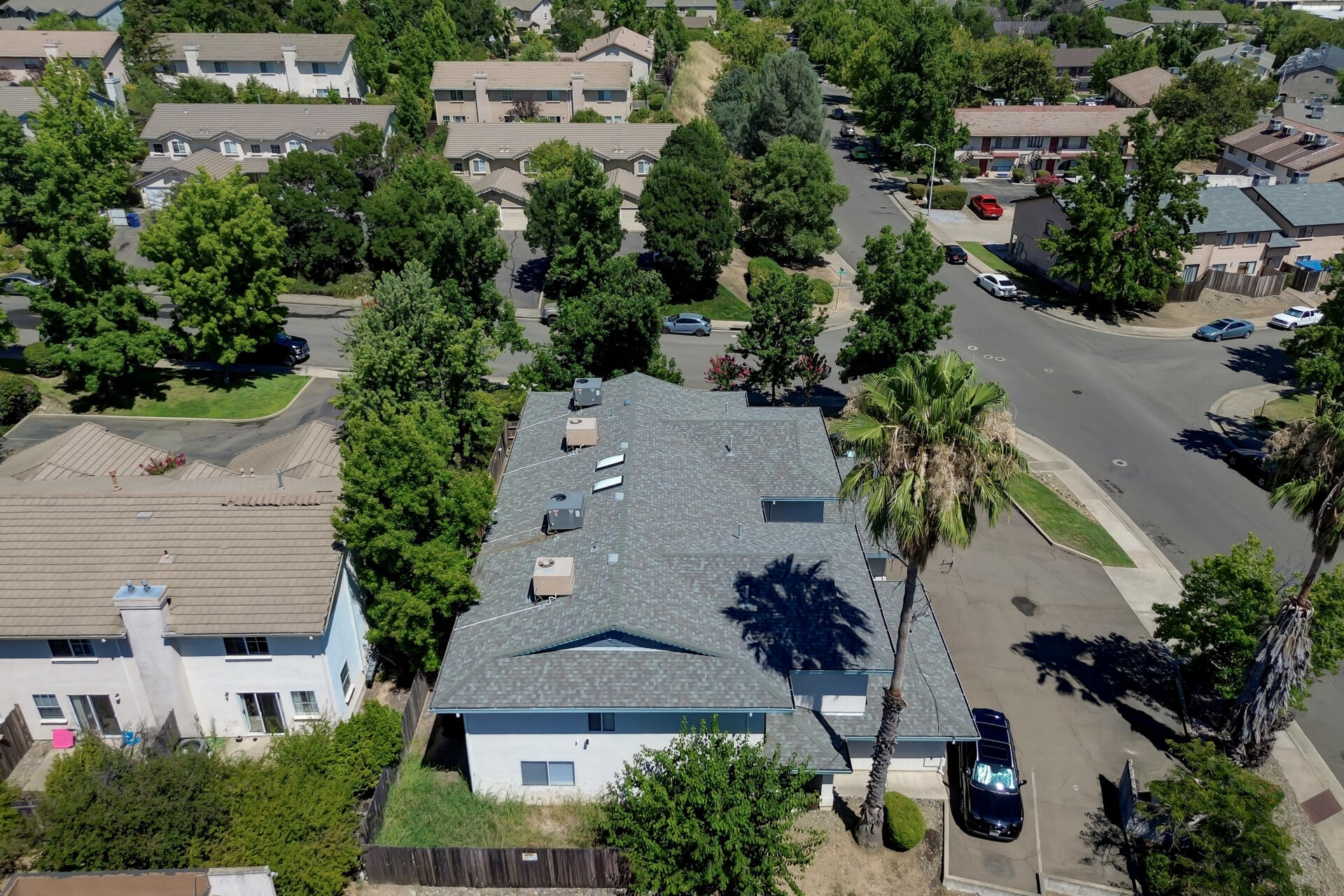 1196 Lancers Lane