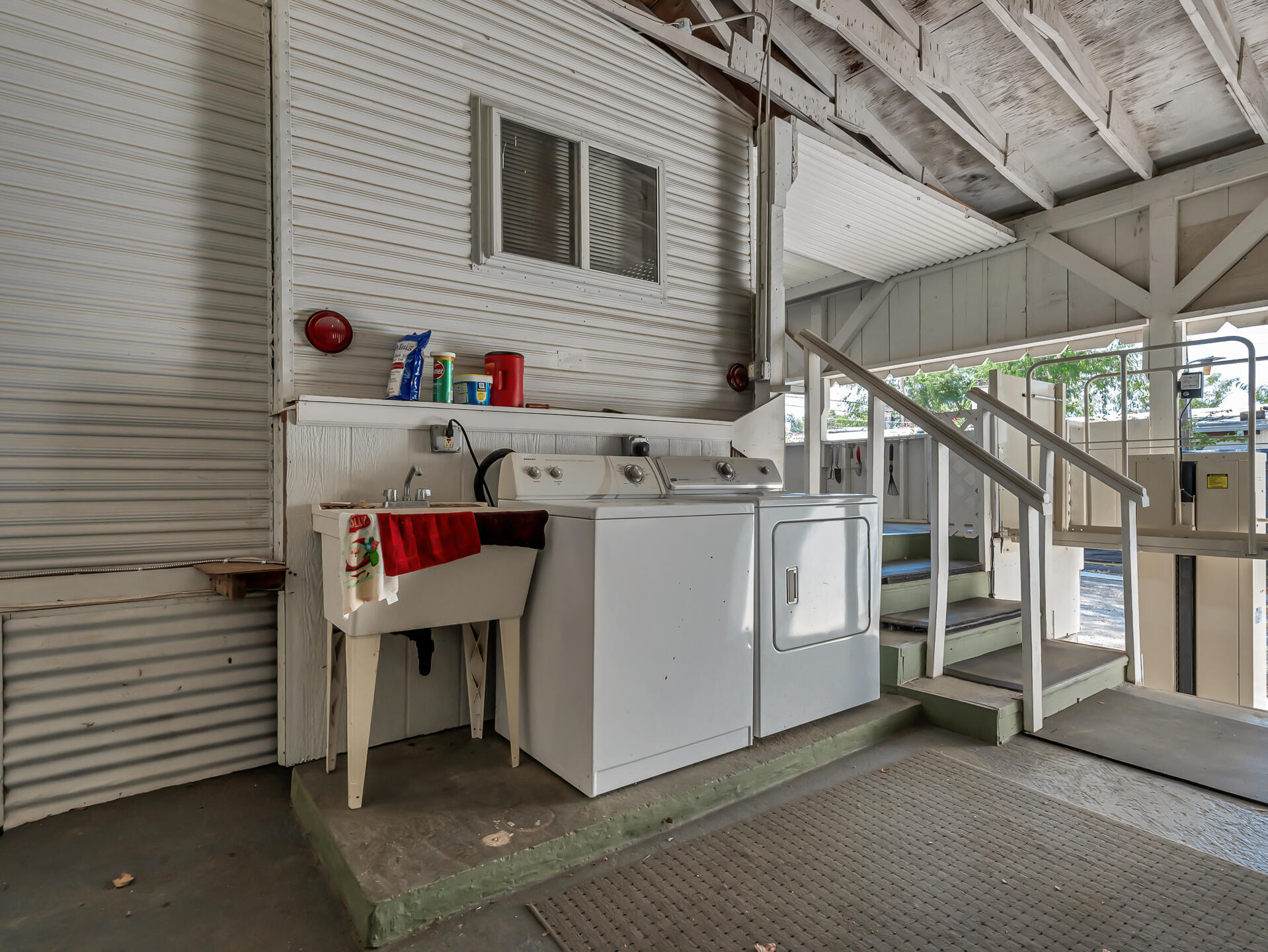 13778 Buckeye Street