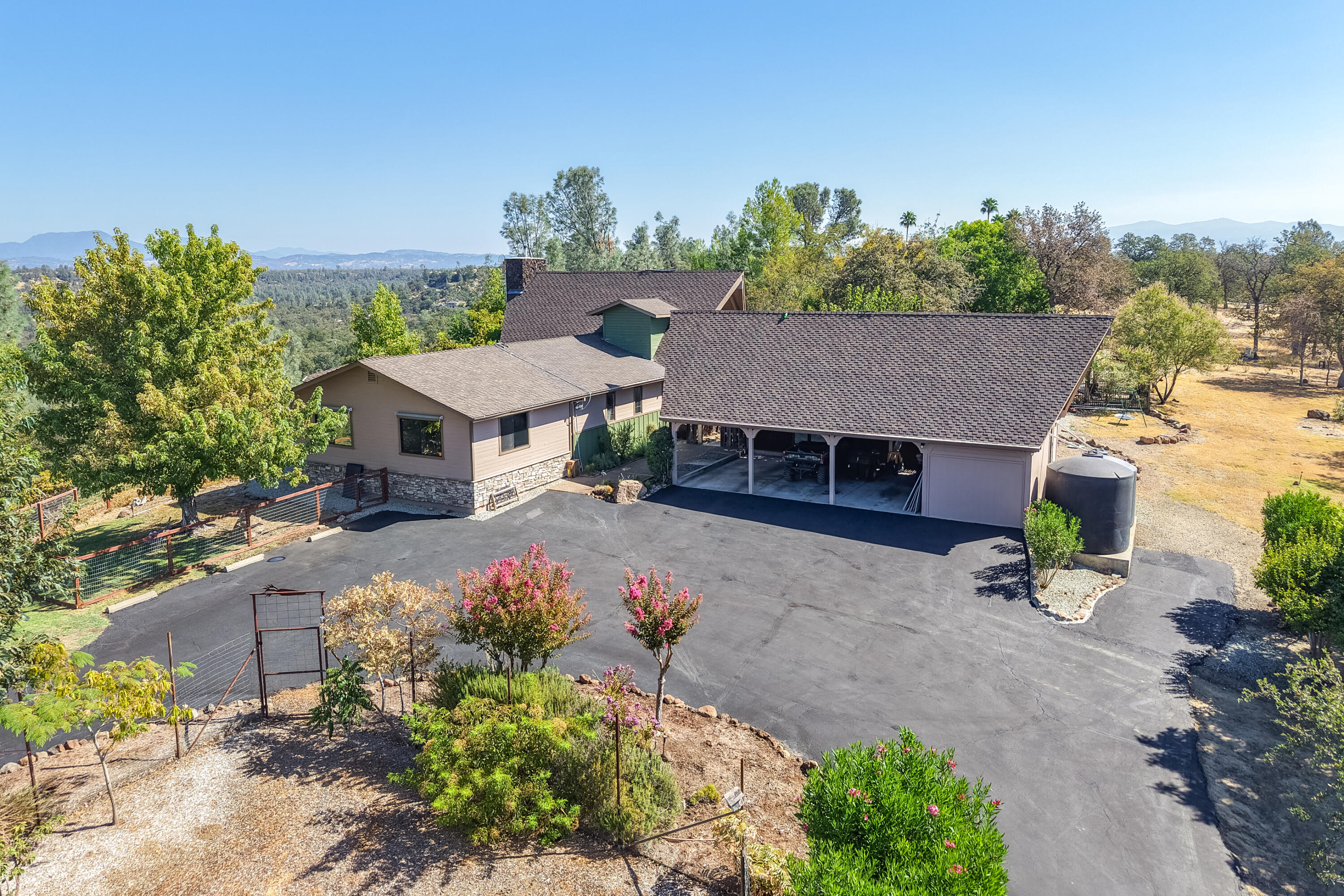 22596 Dalewood Drive