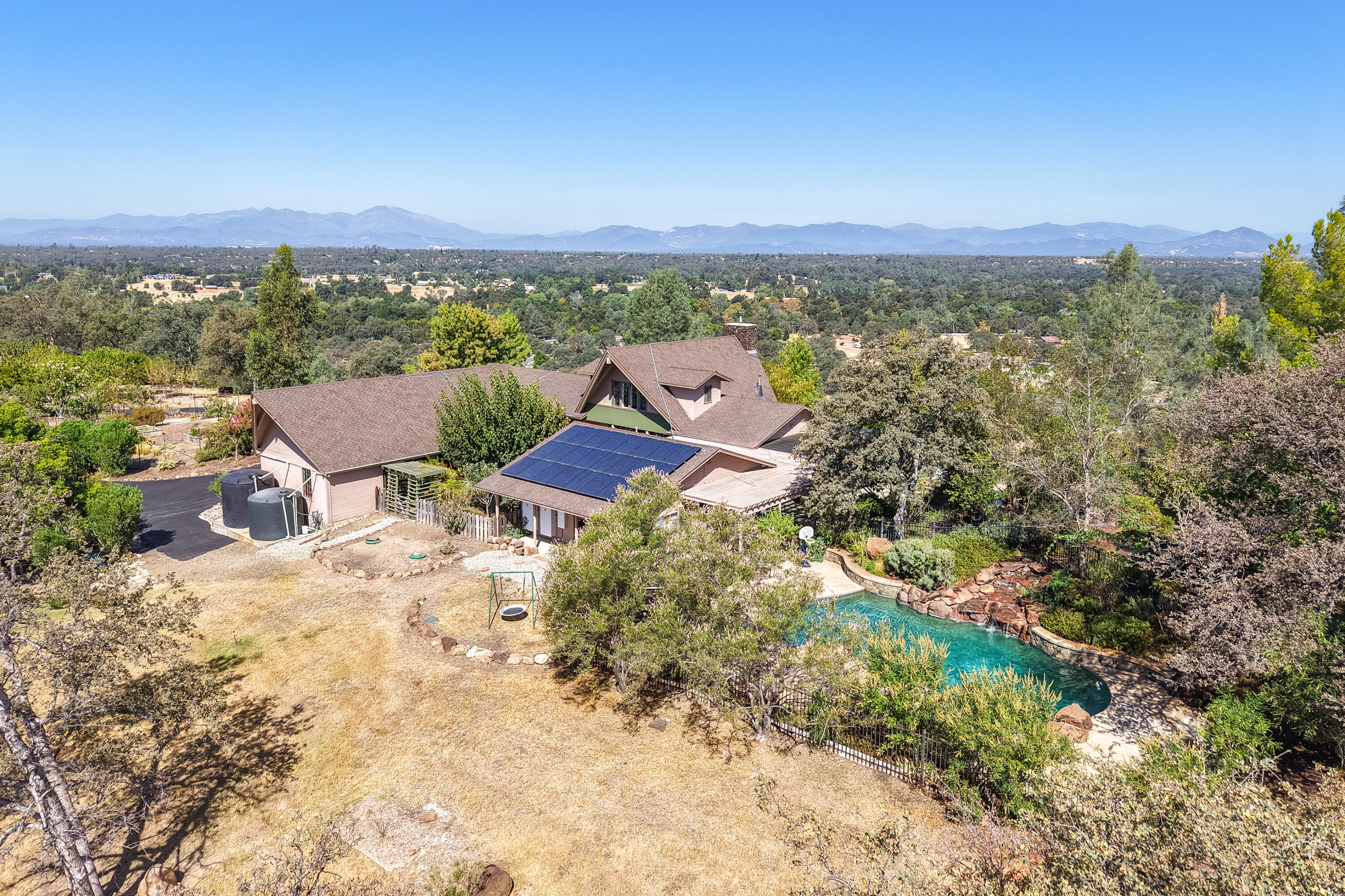 22596 Dalewood Drive