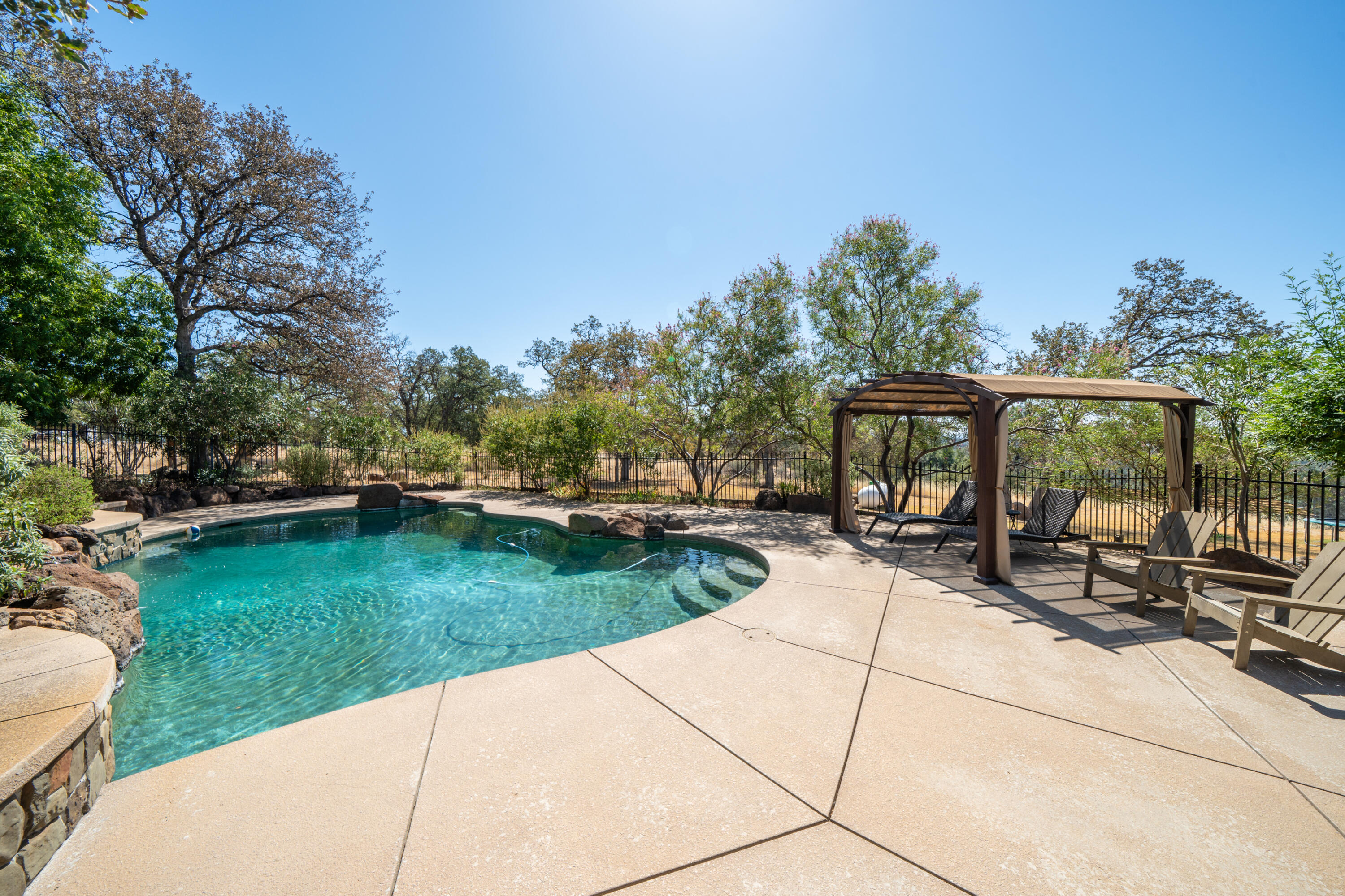 22596 Dalewood Drive