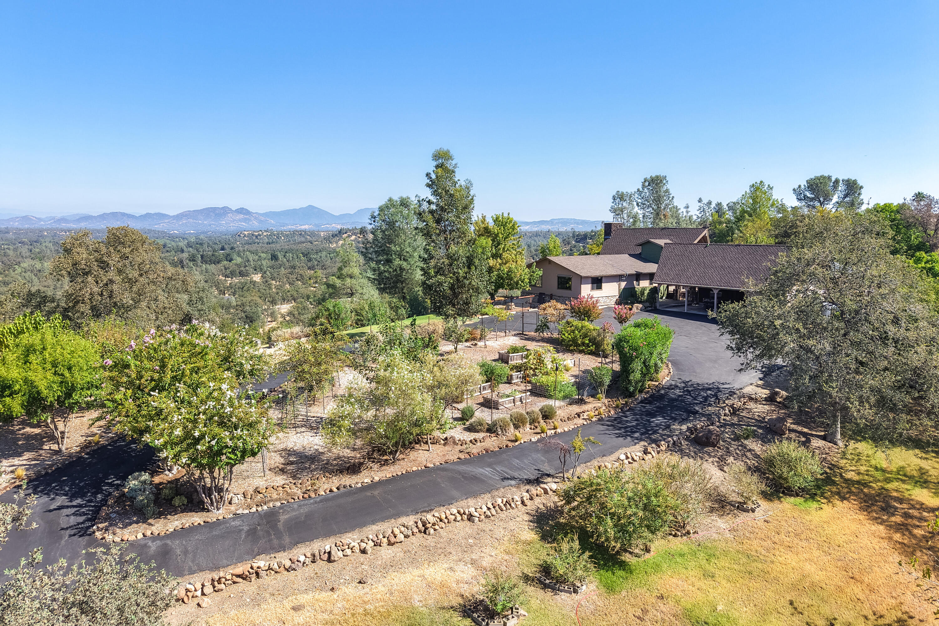 22596 Dalewood Drive