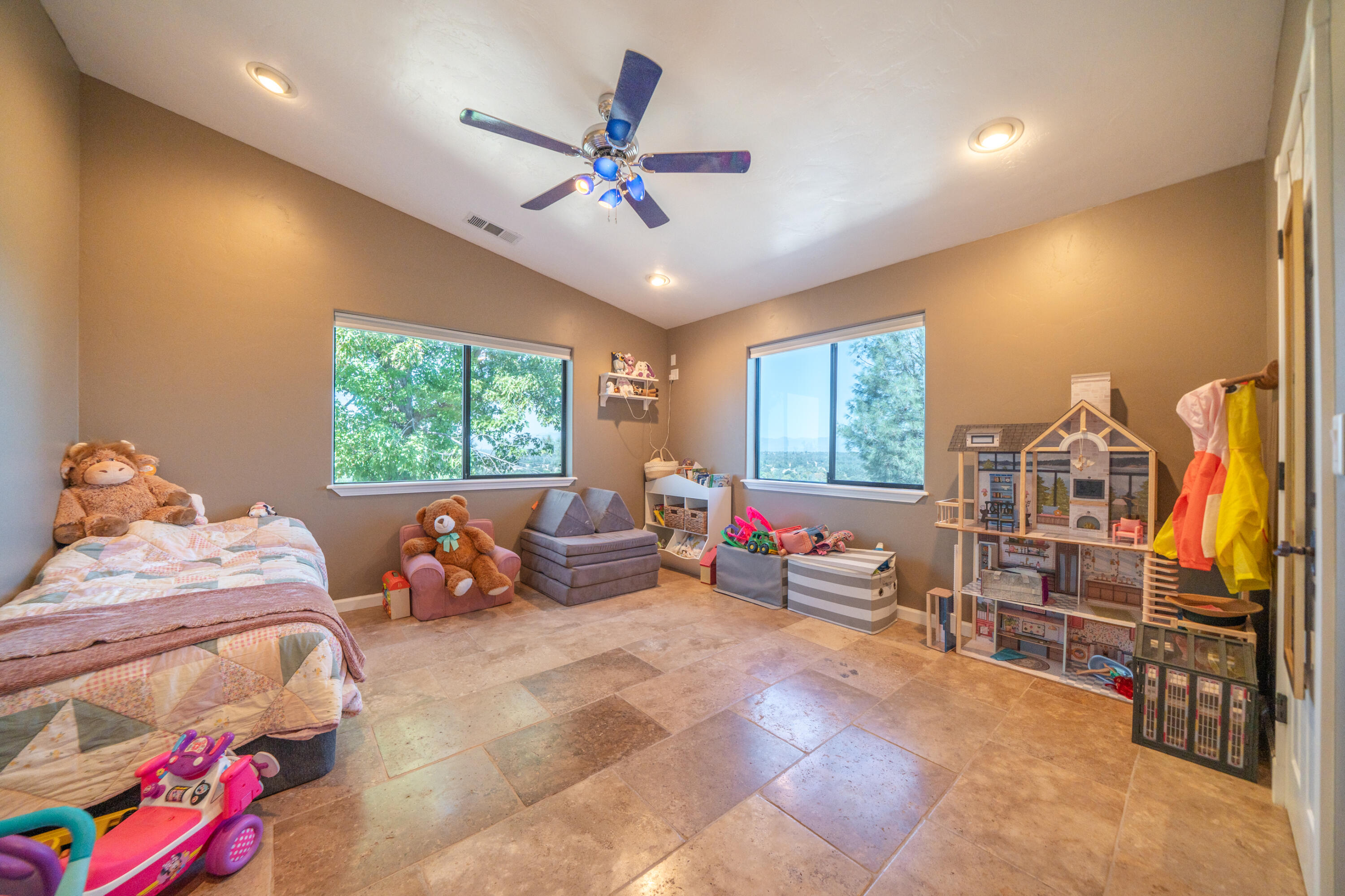 22596 Dalewood Drive