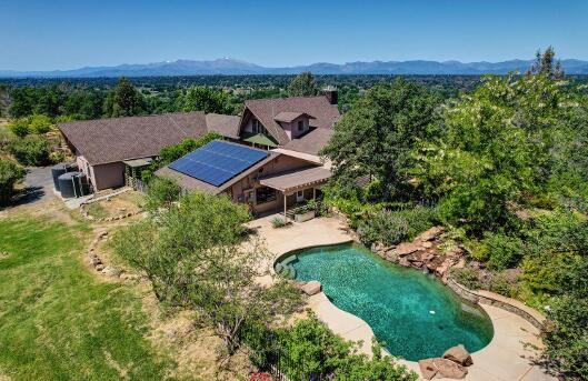 22596 Dalewood Drive