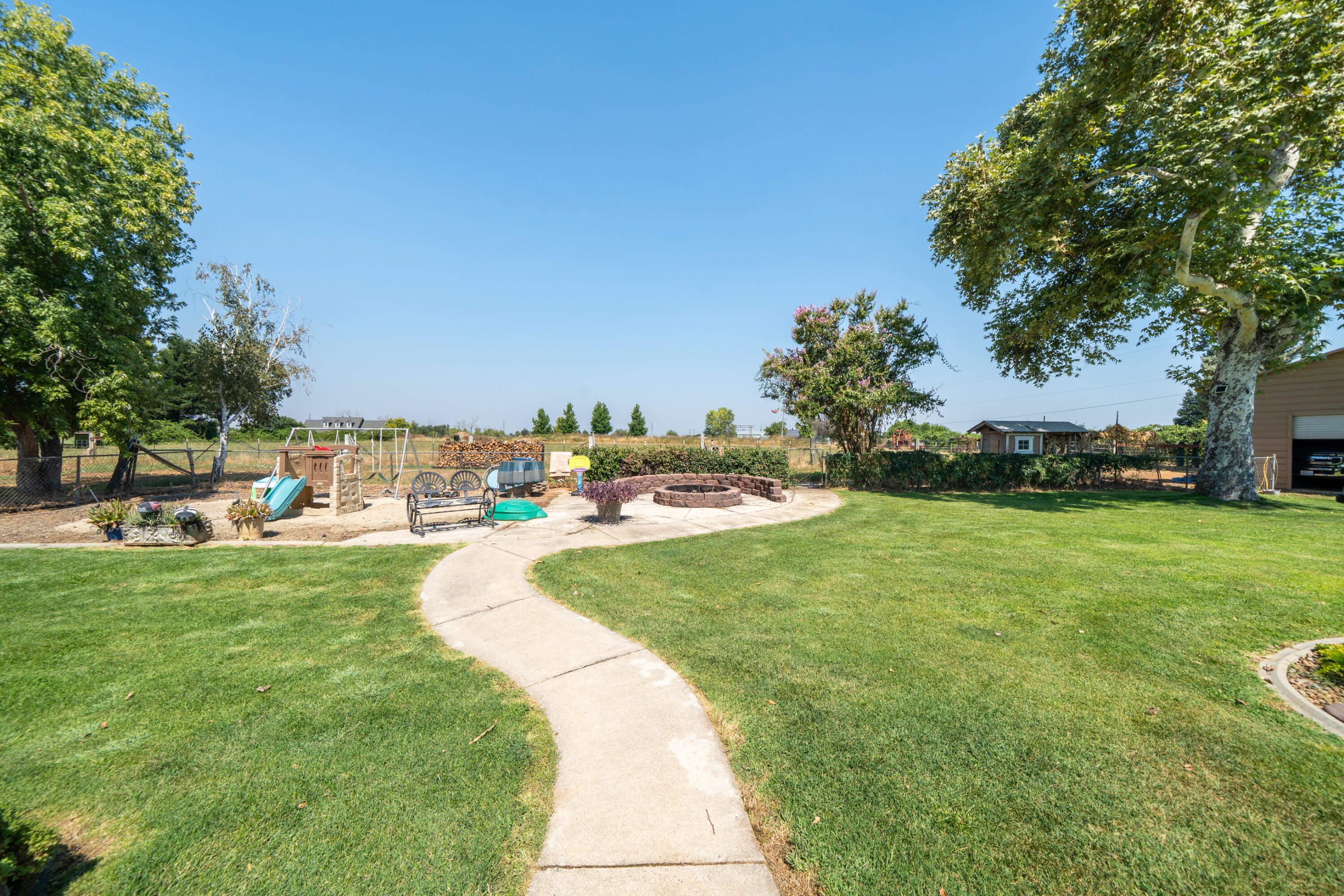 22058 Lone Tree Road