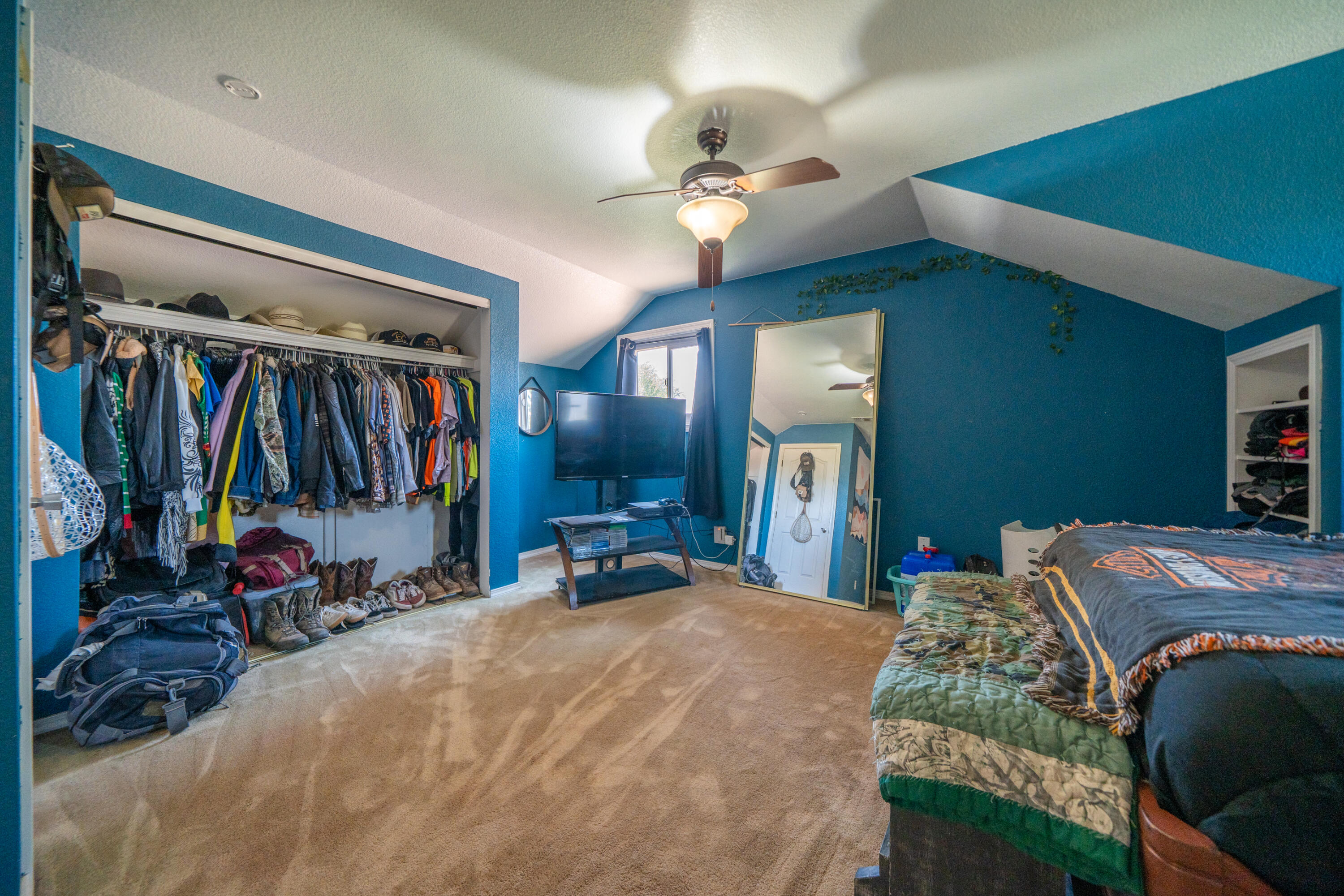 22058 Lone Tree Road