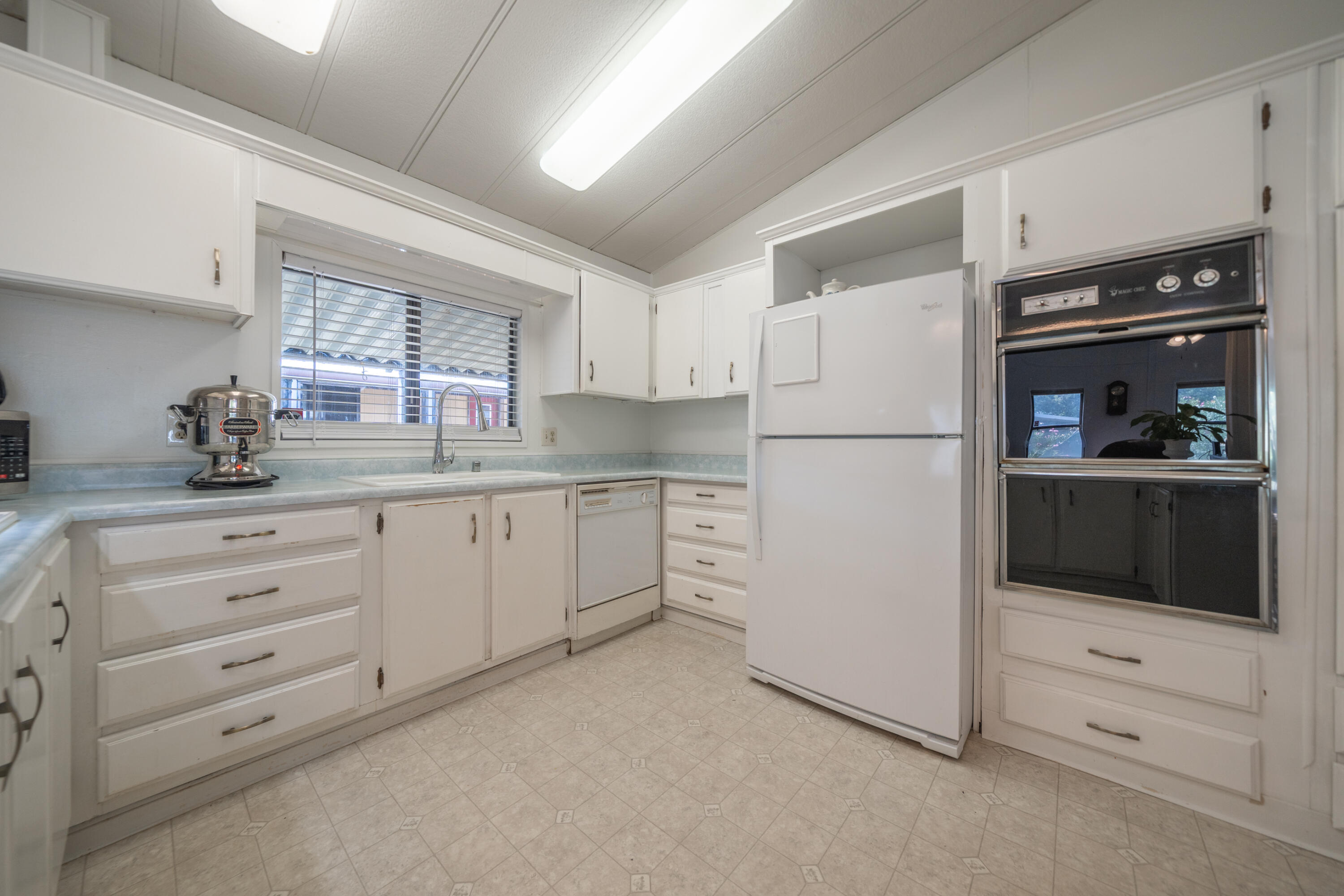 852 Mountain Shadows Boulevard, # 73