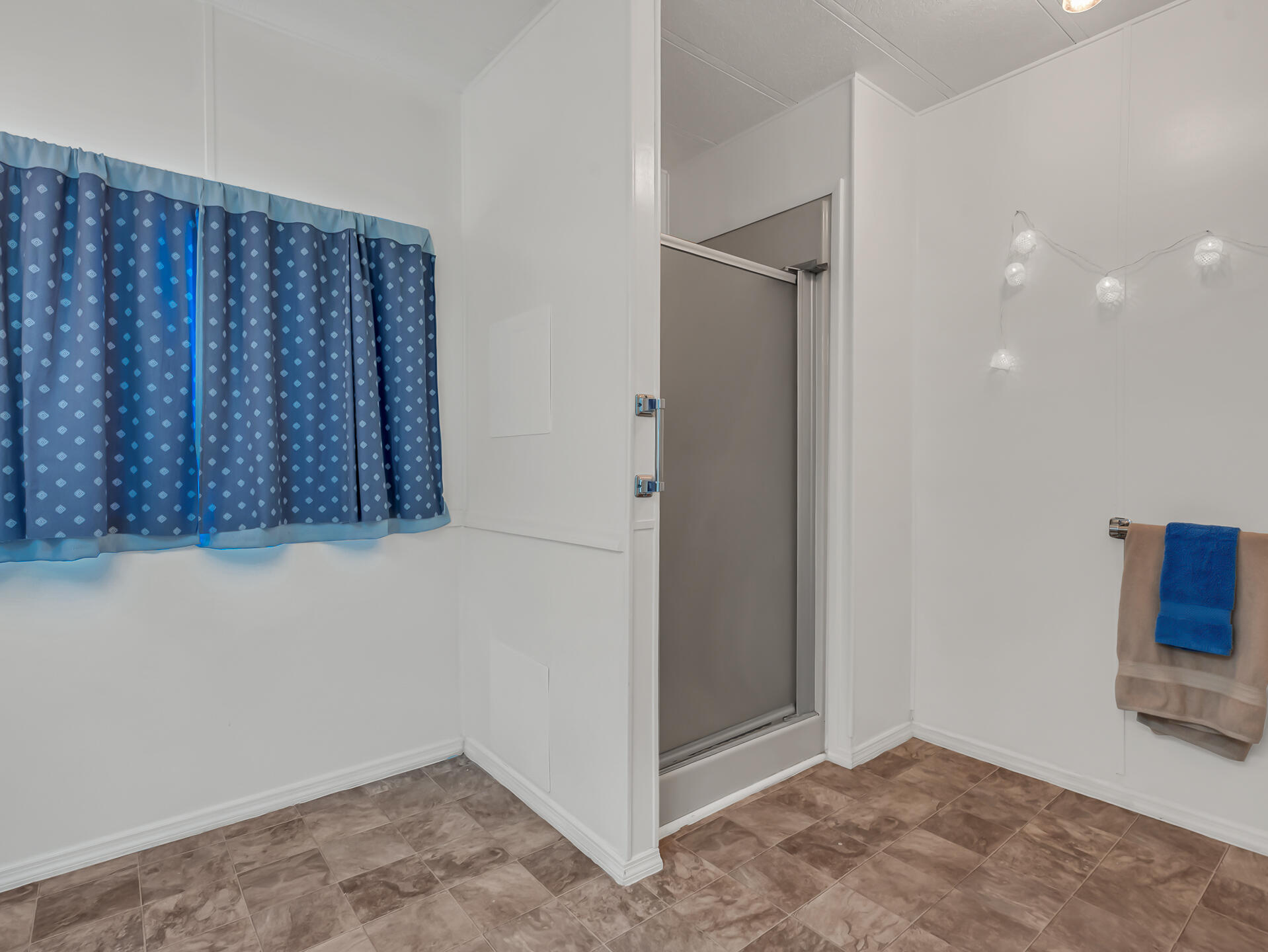 19964 Riverside Avenue, #103