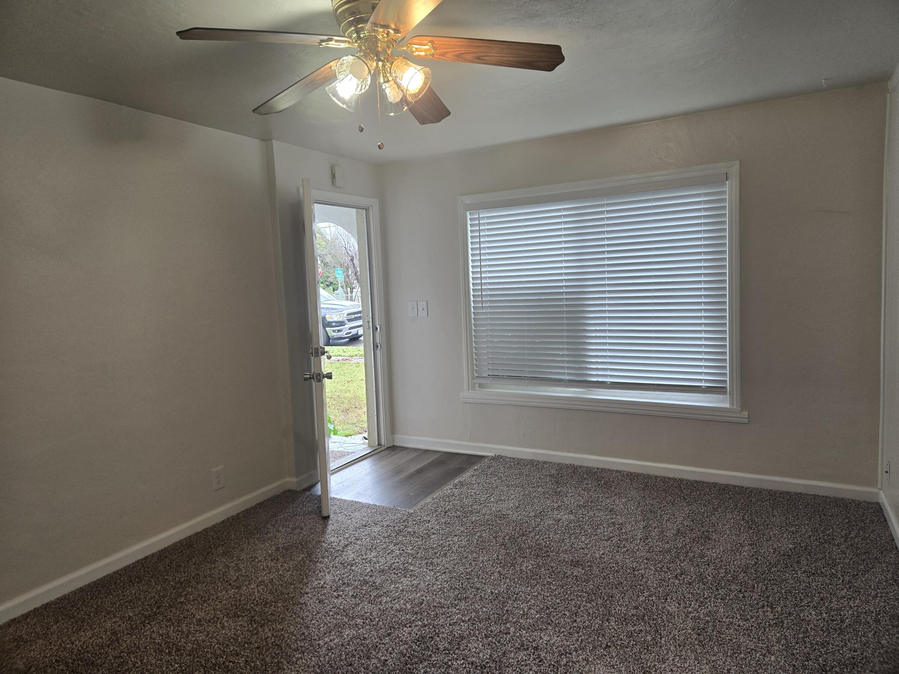 3008 Church Street, 3010