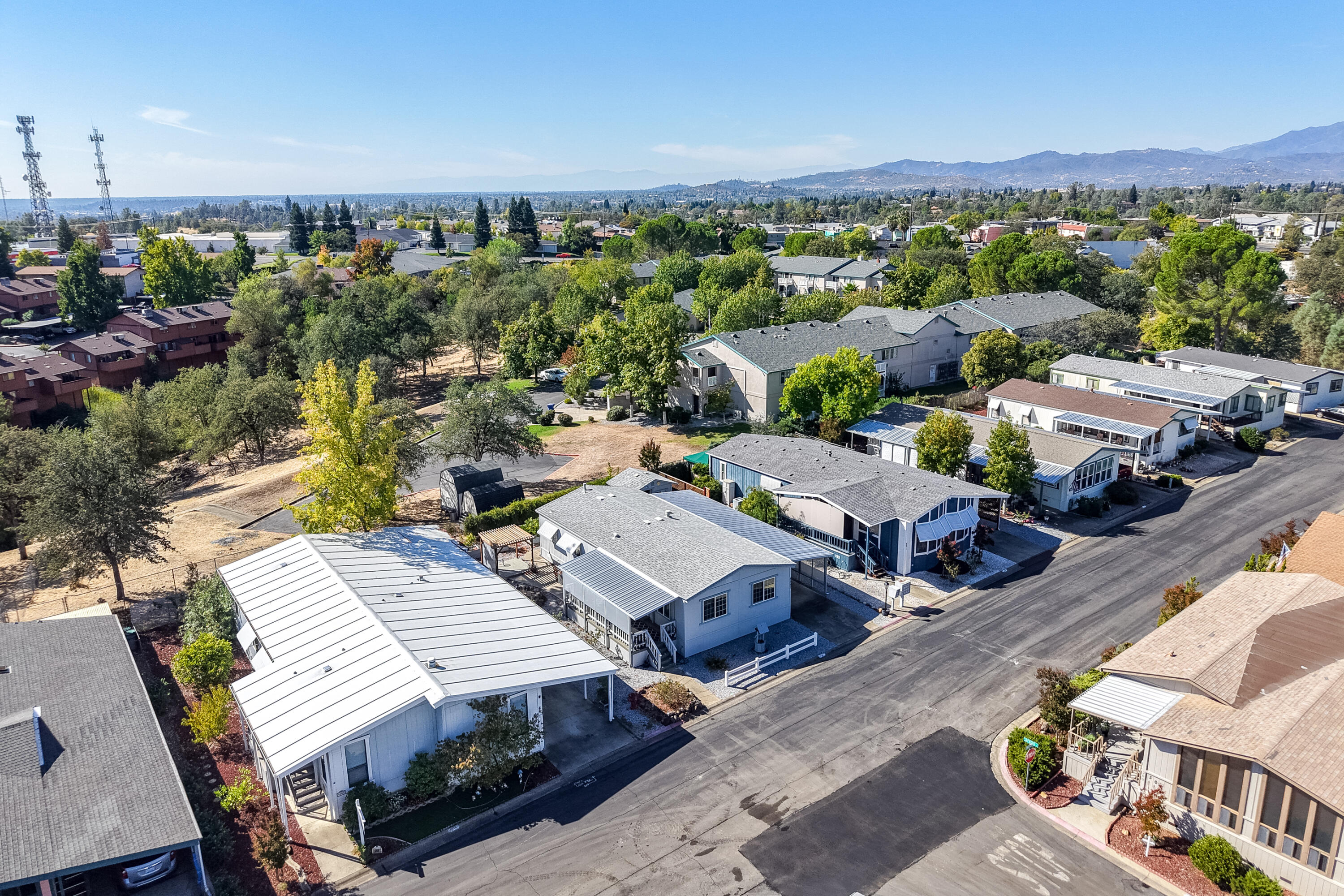 4587 Underwood Drive