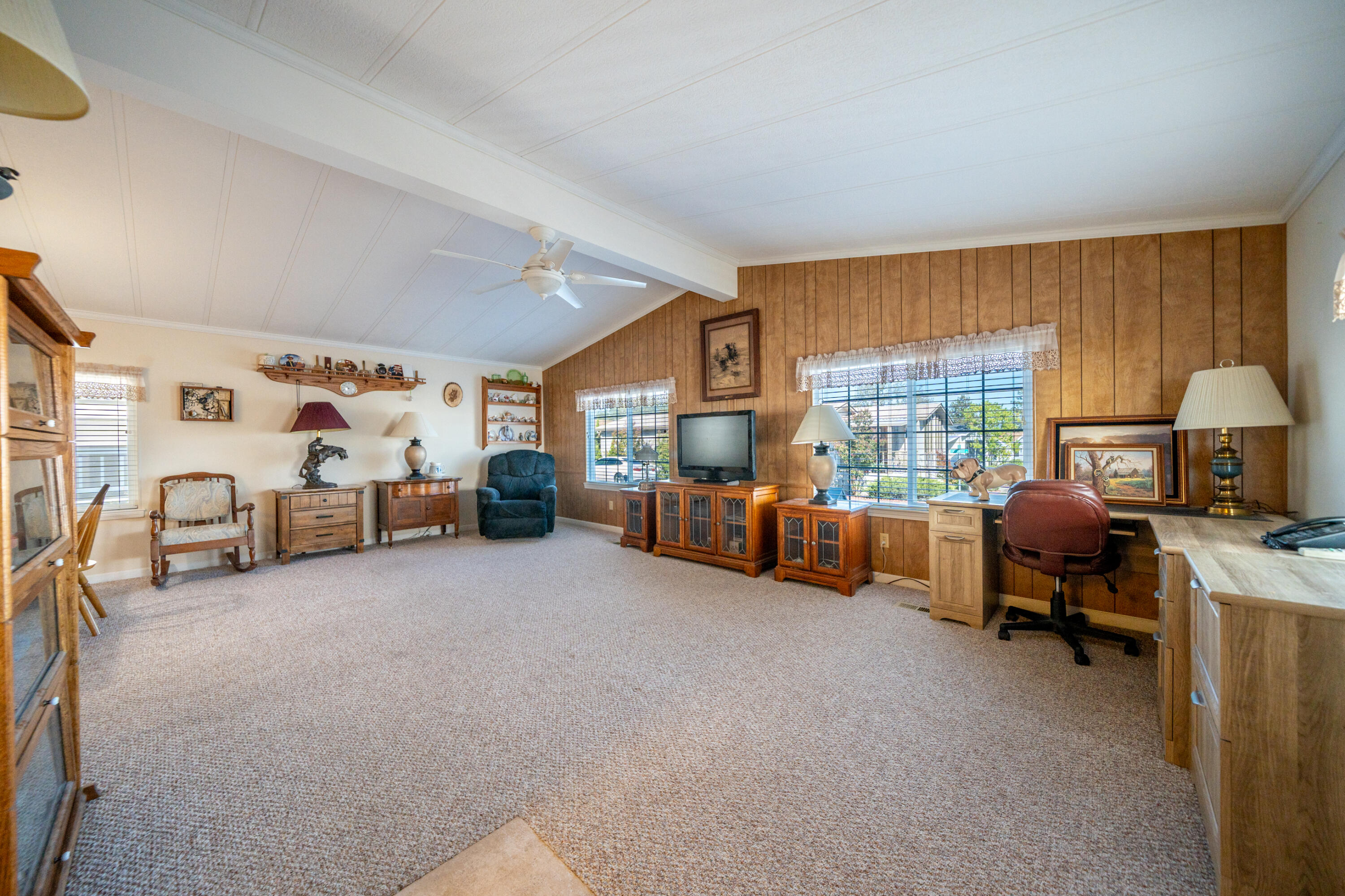 4587 Underwood Drive