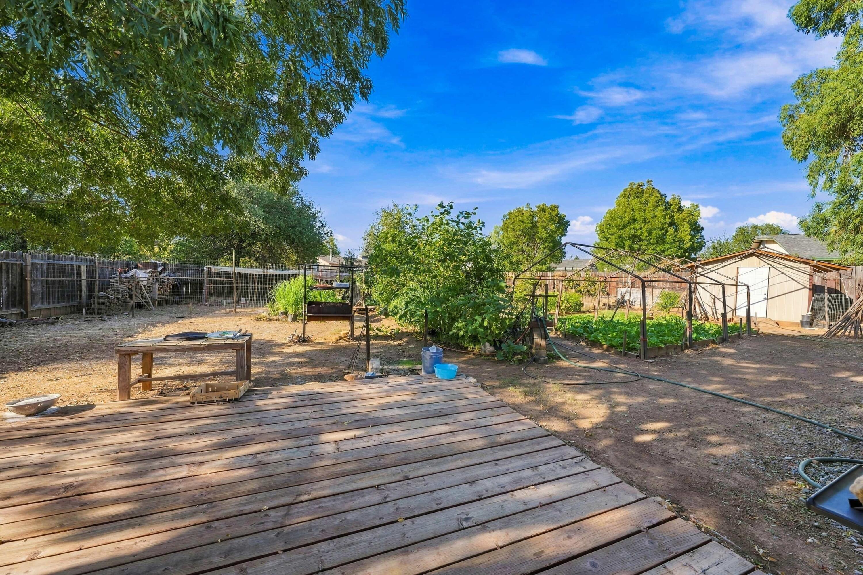 1228 Cedarwood Court