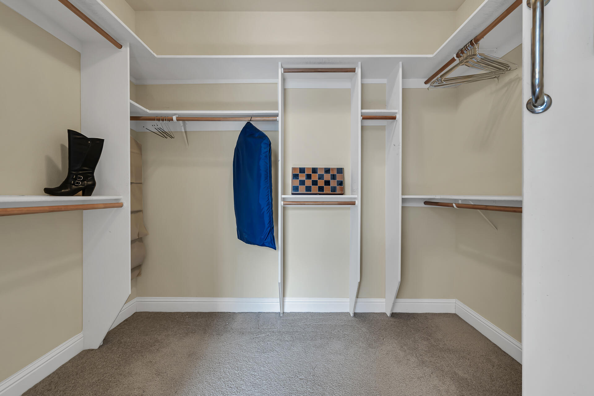 1546 Gold Hills Drive