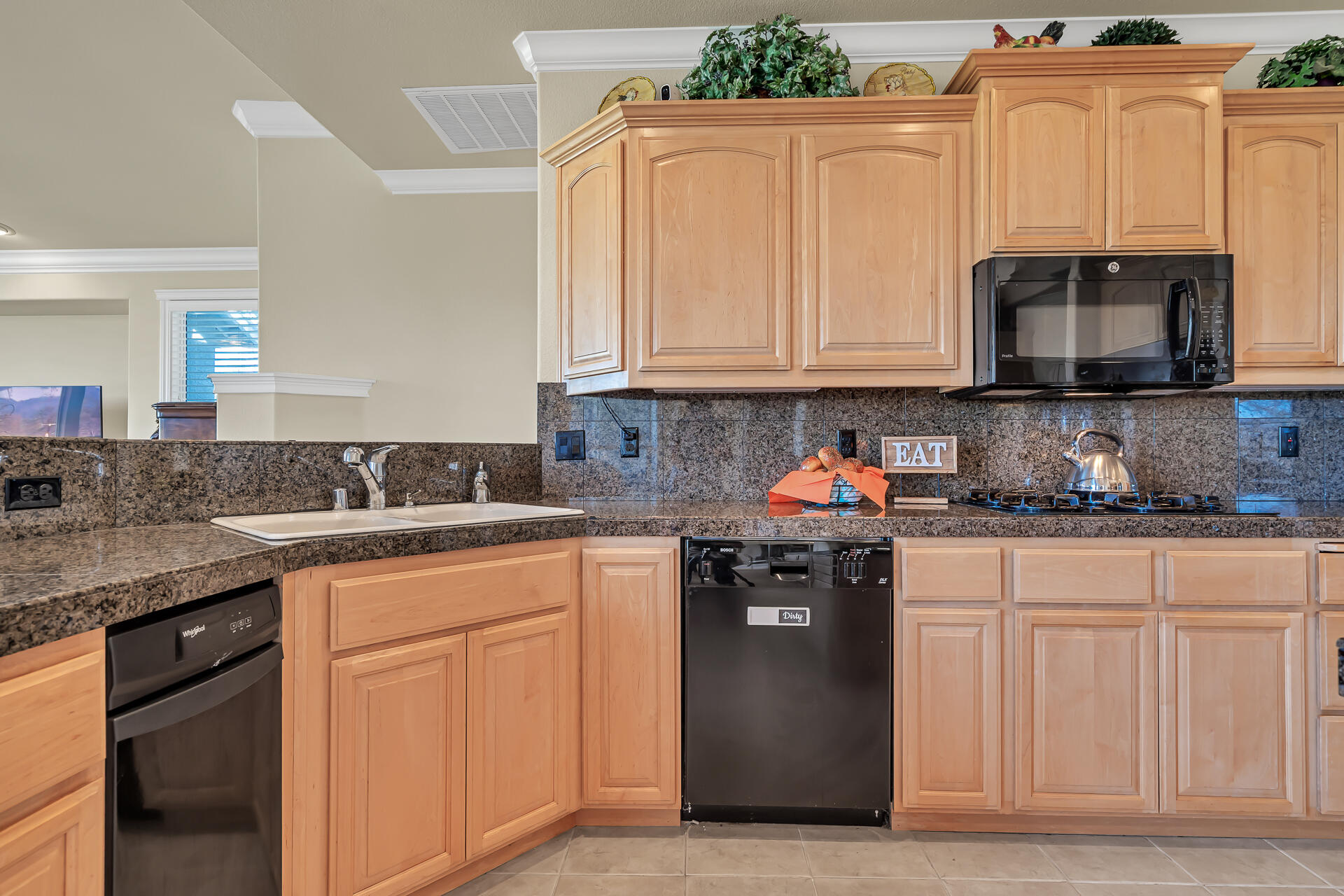 1546 Gold Hills Drive