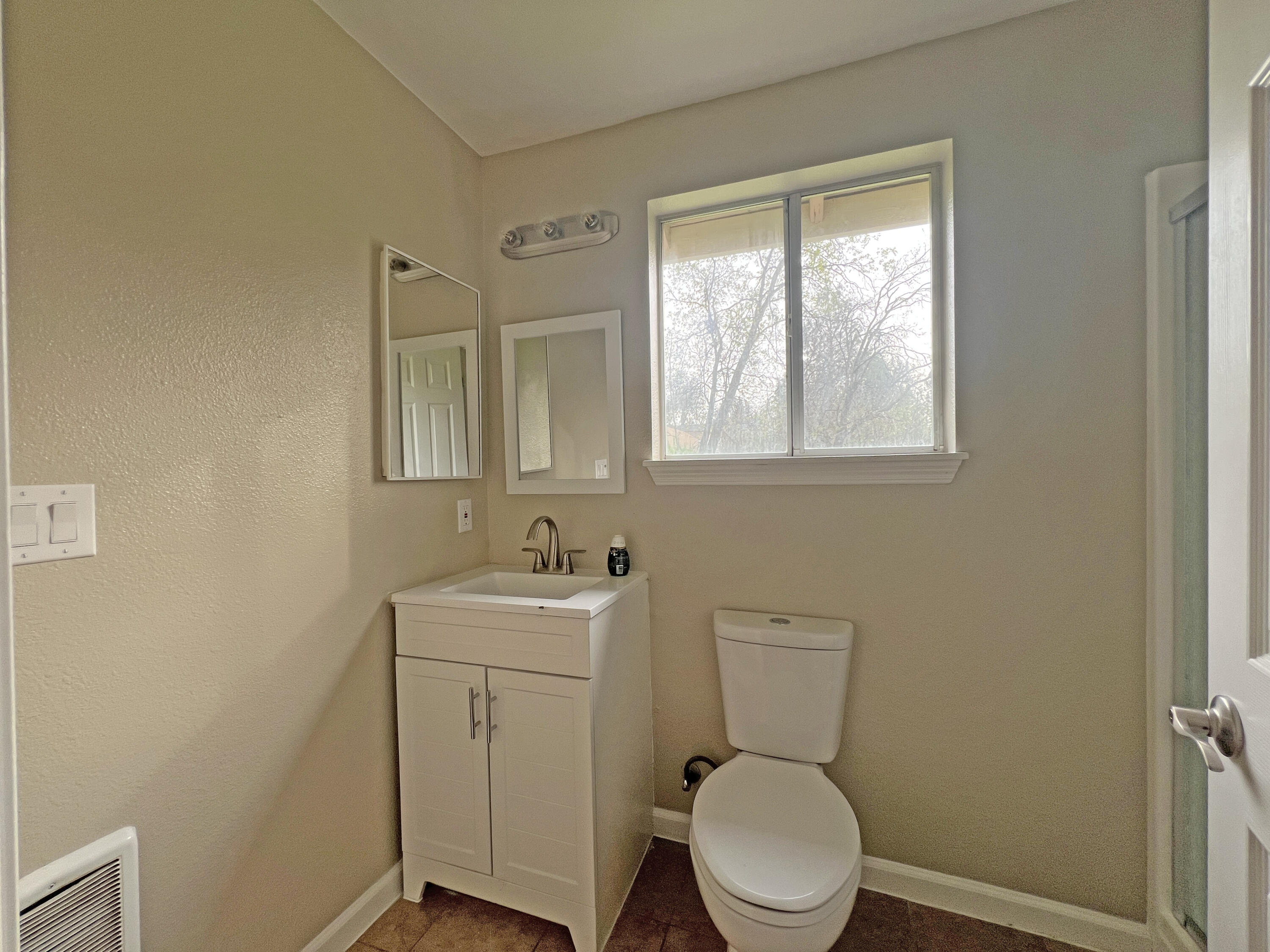 3914 Red Bluff Street