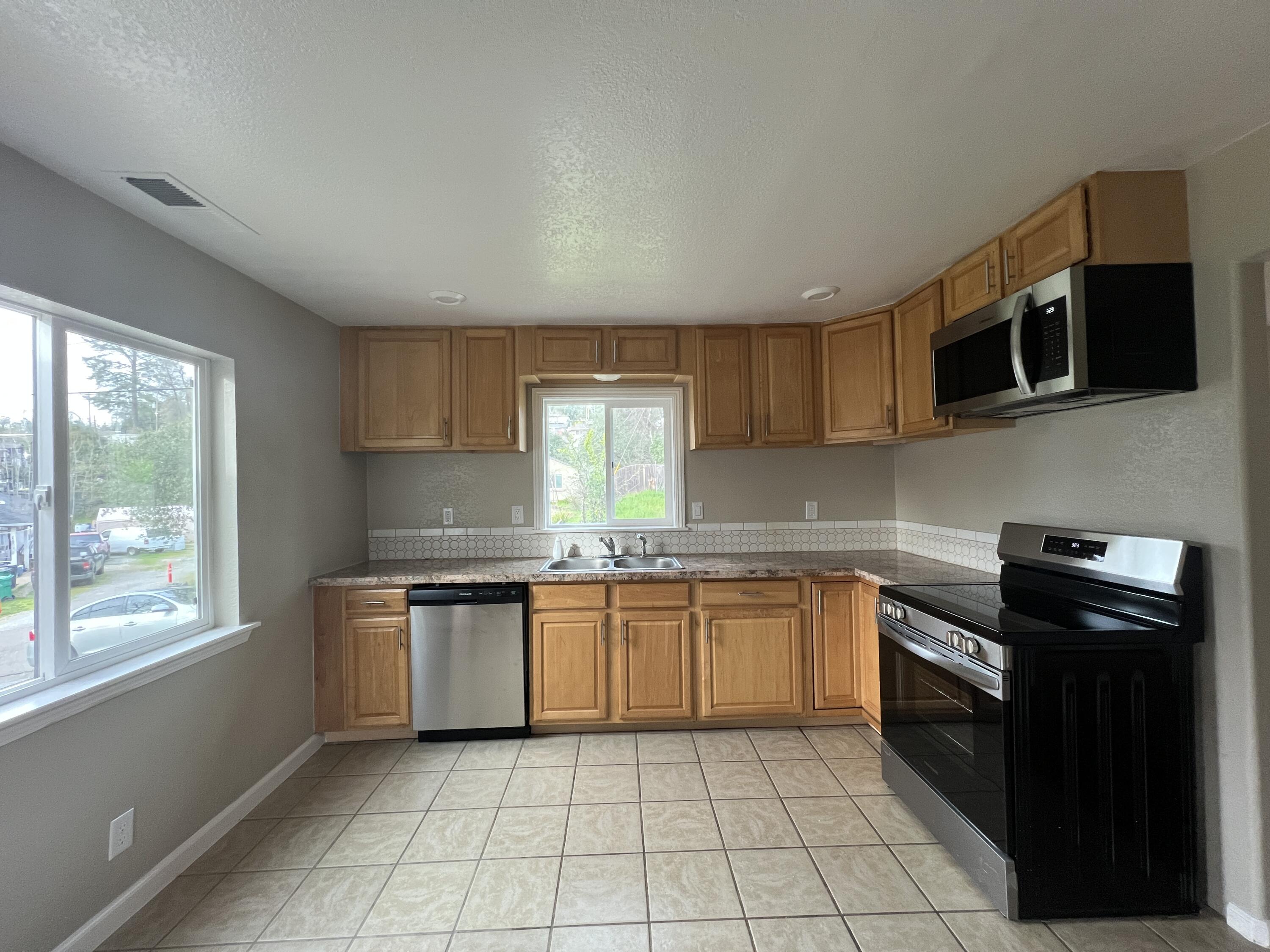 3914 Red Bluff Street