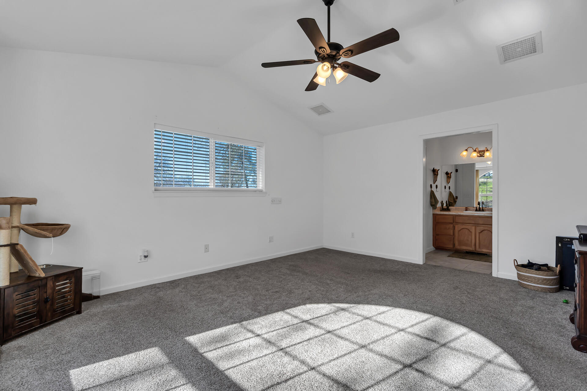 13725 Gas Point Road